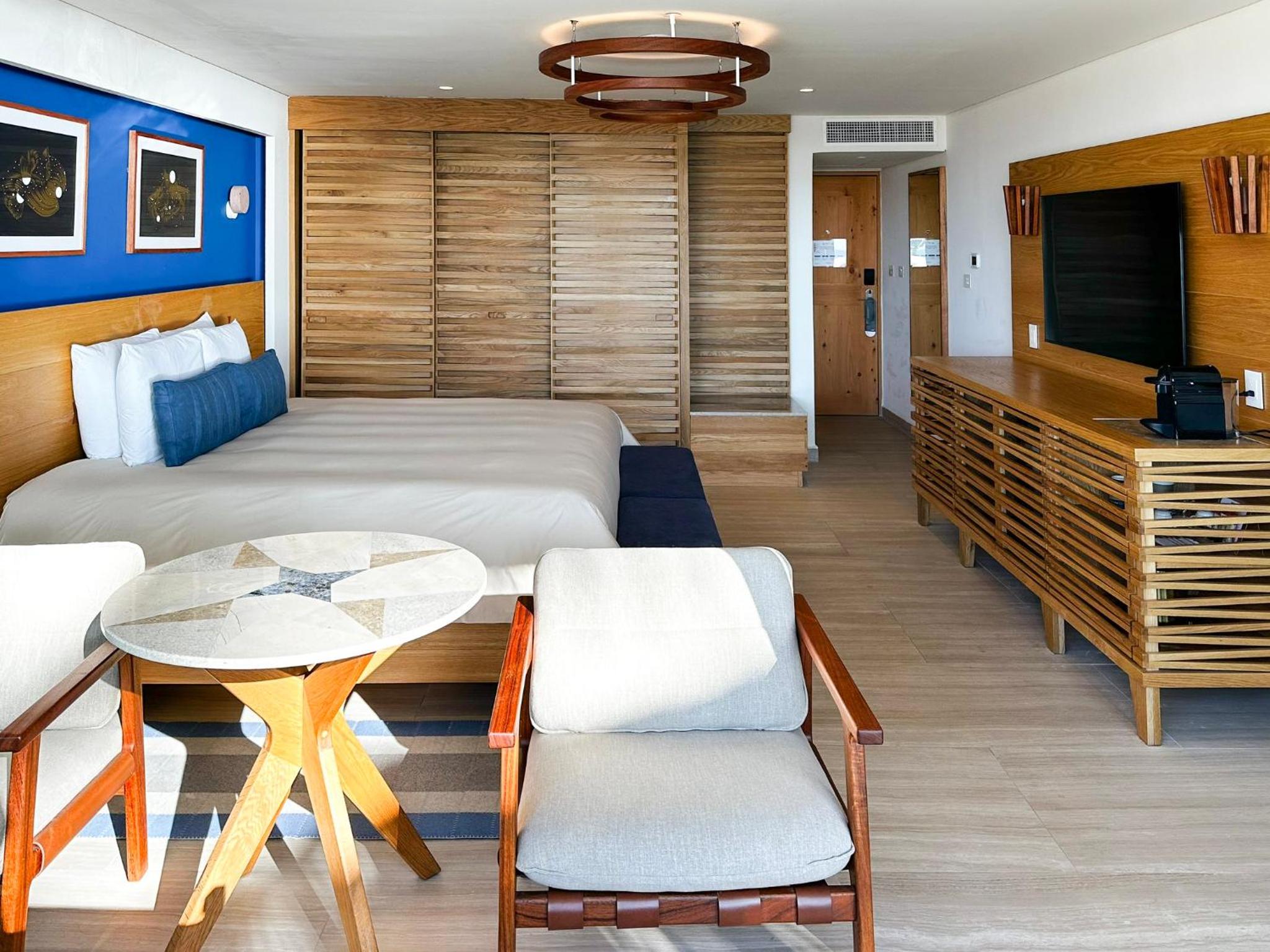 Junior Suite, 2 Queen Beds, Ocean View