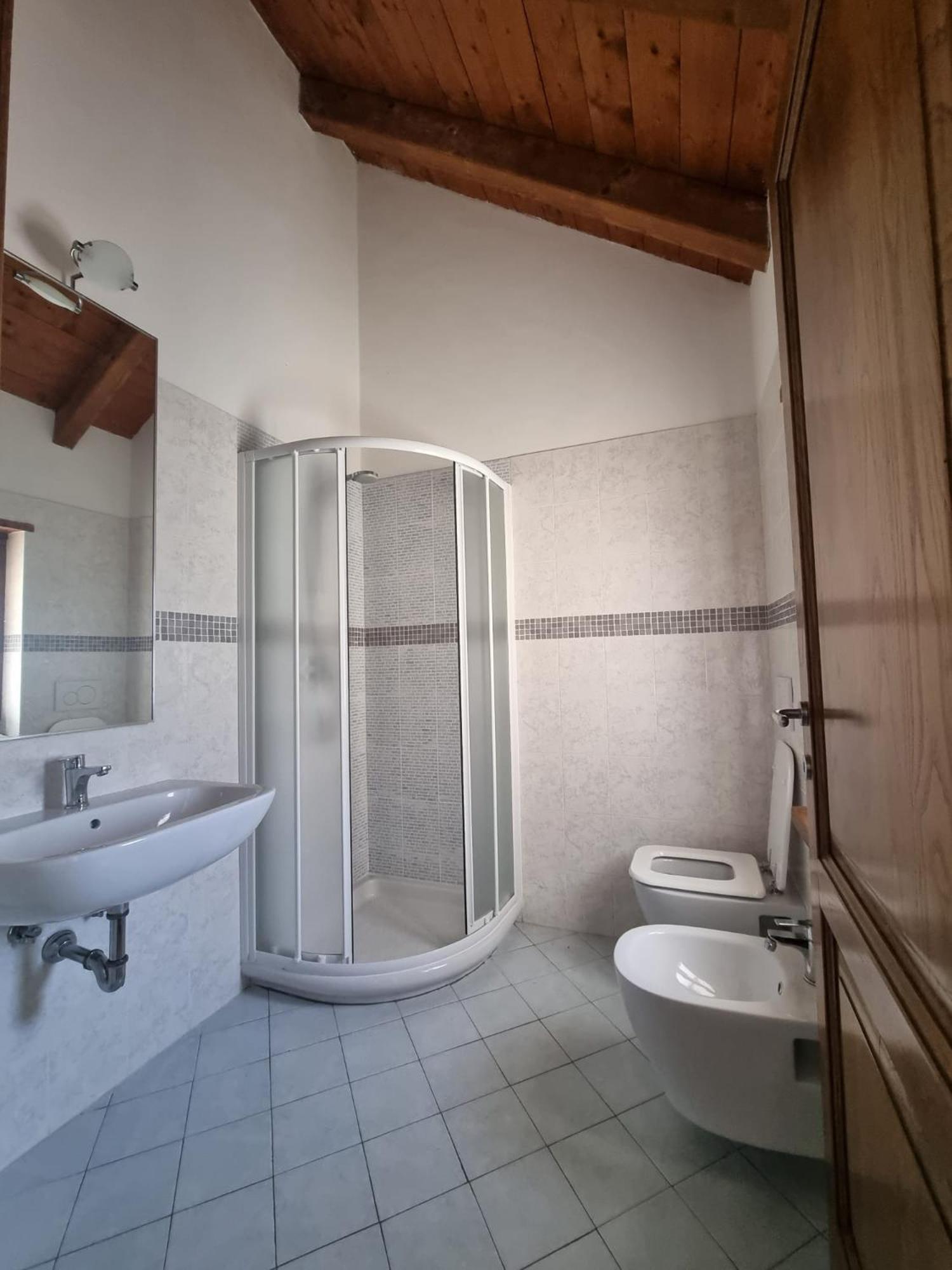 Family Room With Private Bathroom photo 3