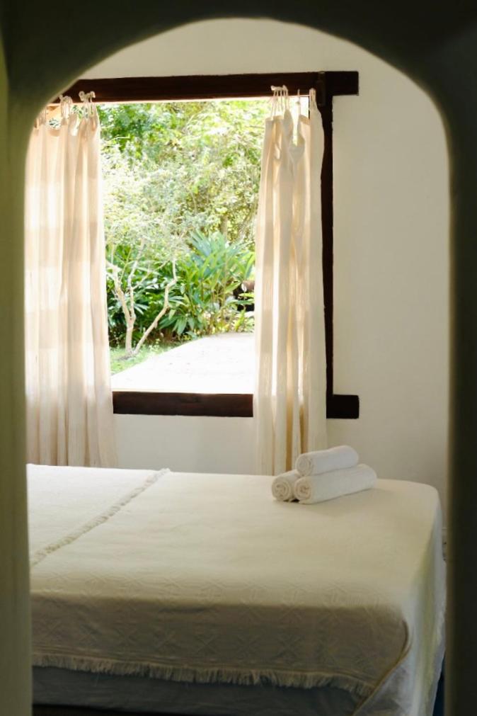Suite with Pool View - Photo 11