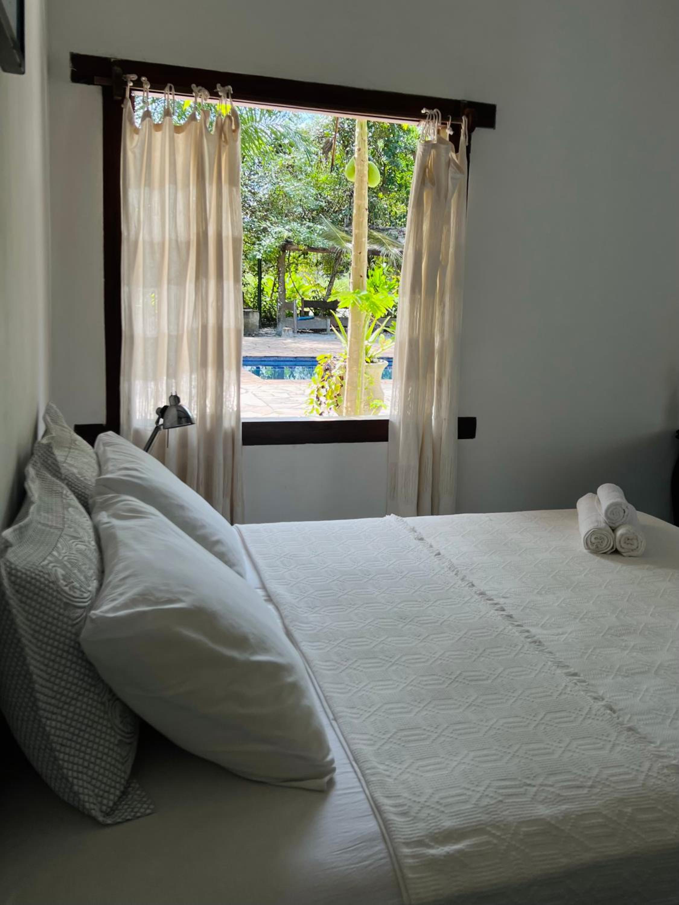 Suite with Pool View - Photo 13