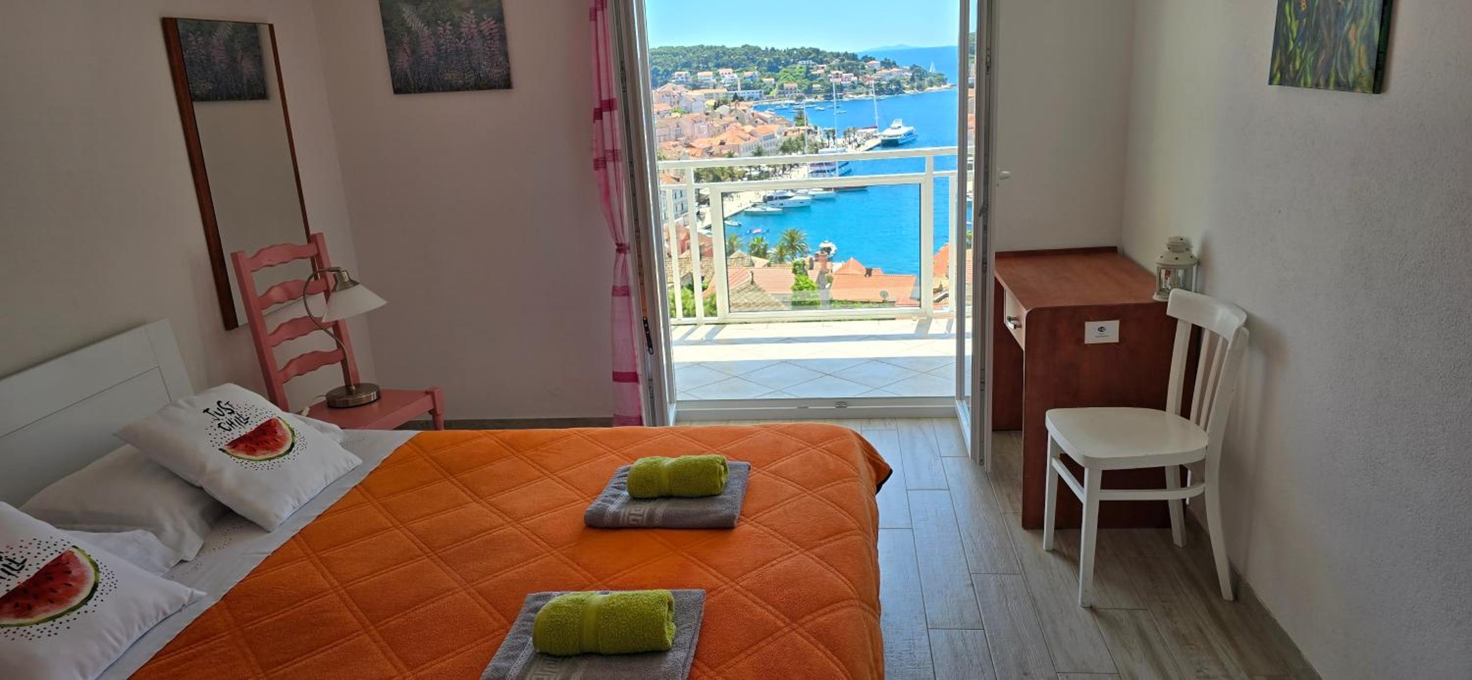 Apartment with Terrace photo 3