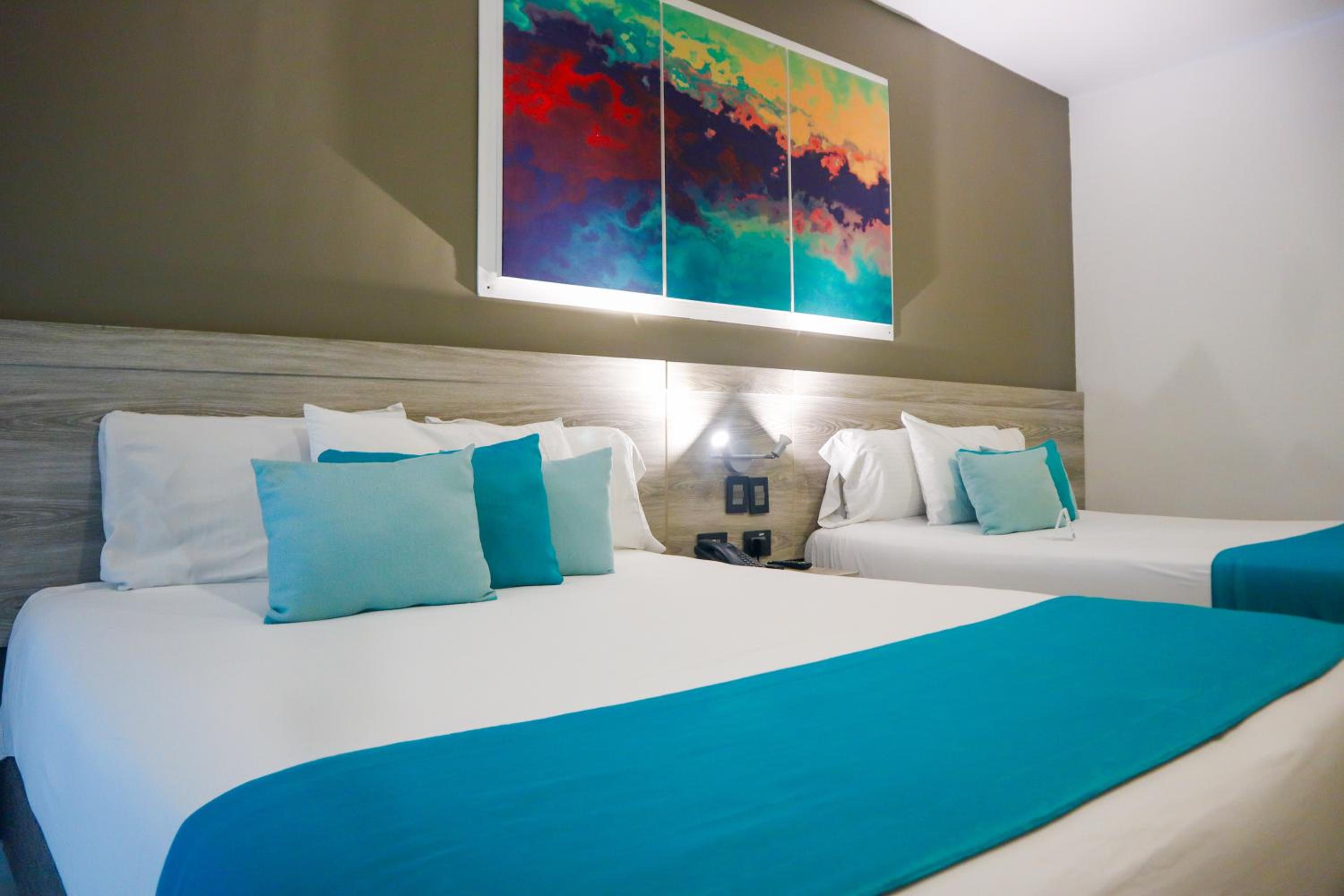 Deluxe Double Room with Two Double Beds photo 1