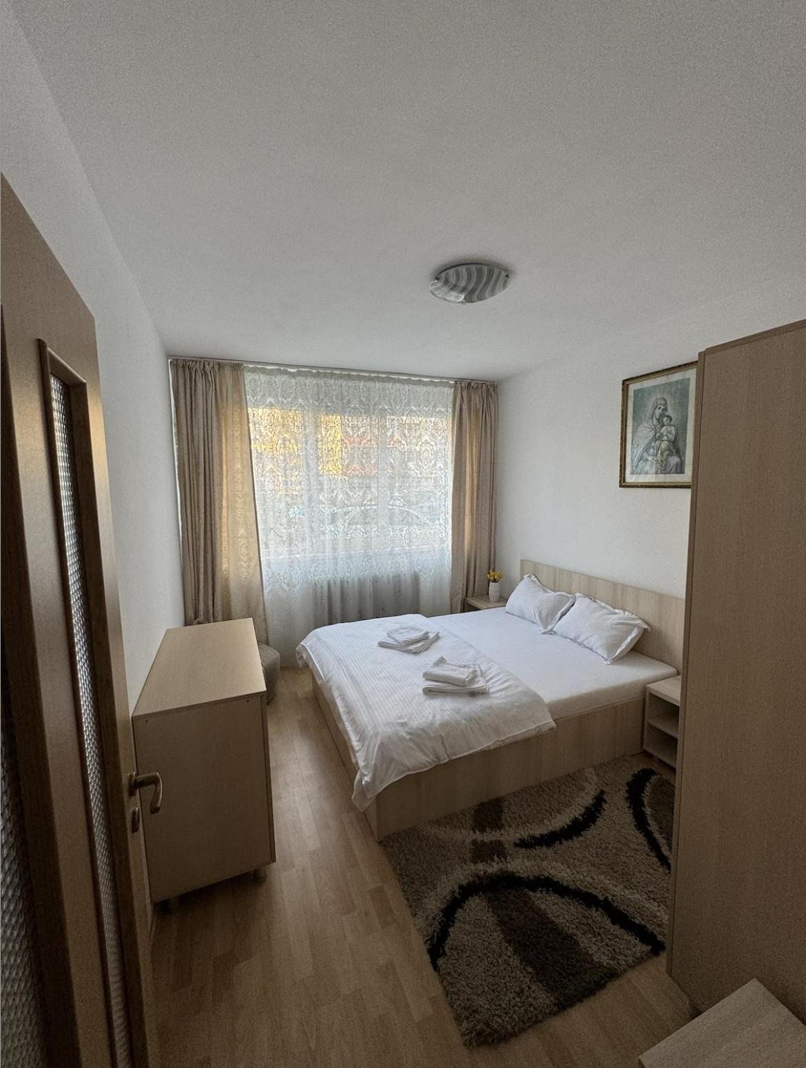 Two-Bedroom Apartment - Photo 5