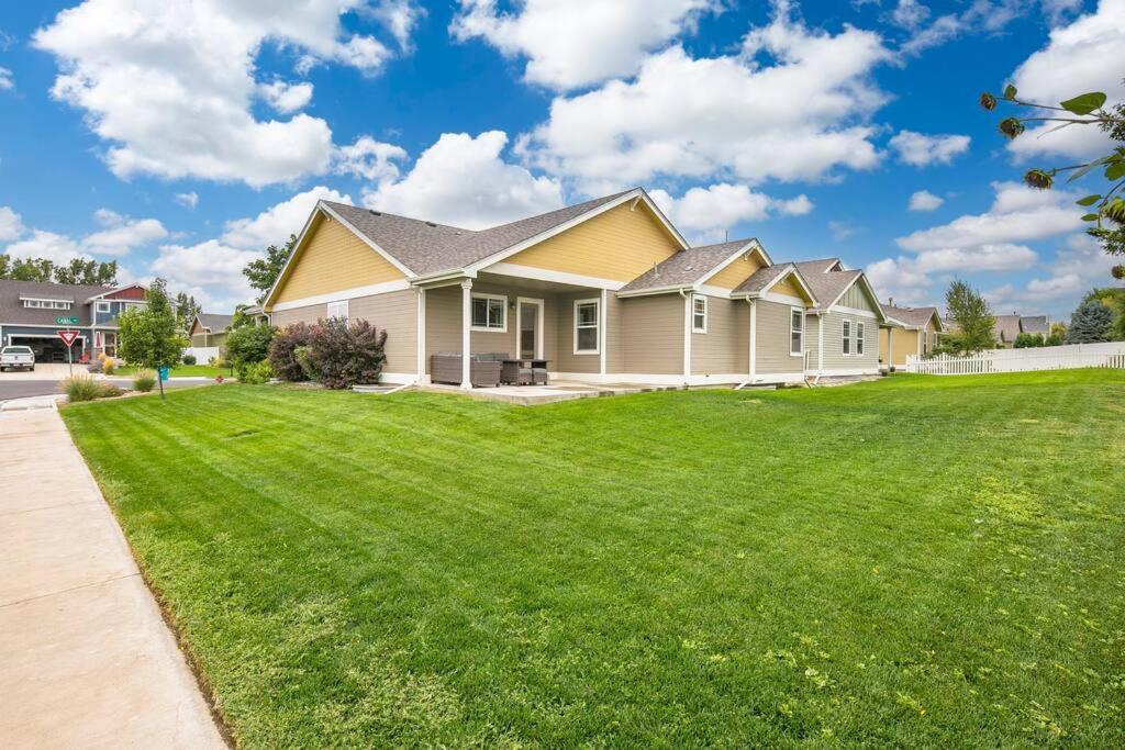 Four-Bedroom House photo 2