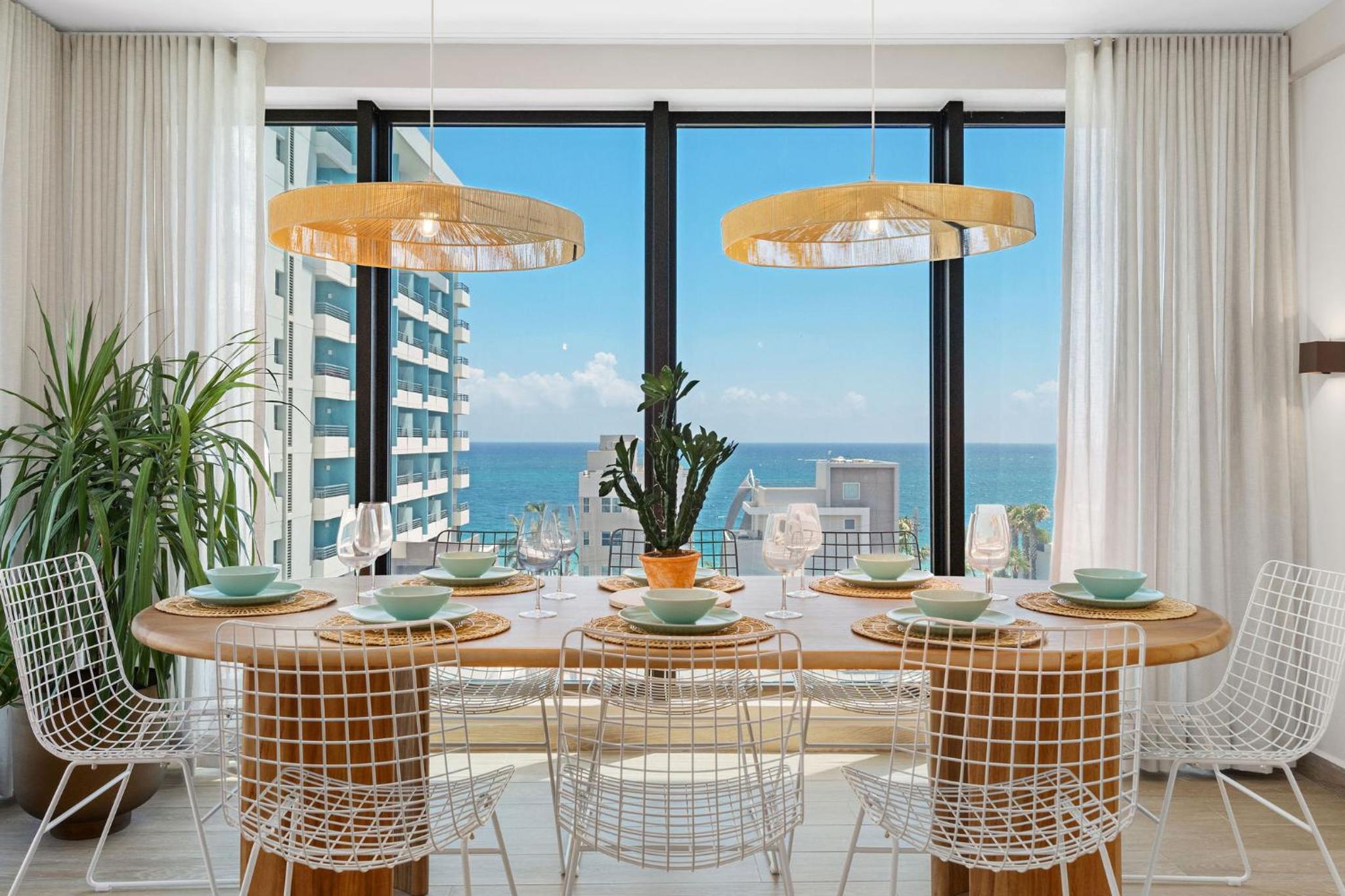 Two Bedroom Penthouse - Photo 1