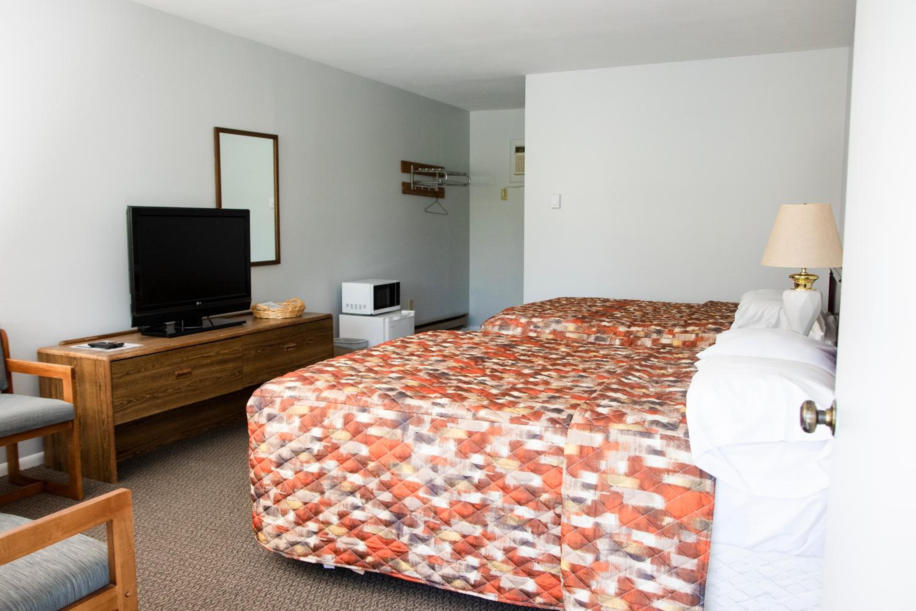 Standard Double Room with Two Double Beds