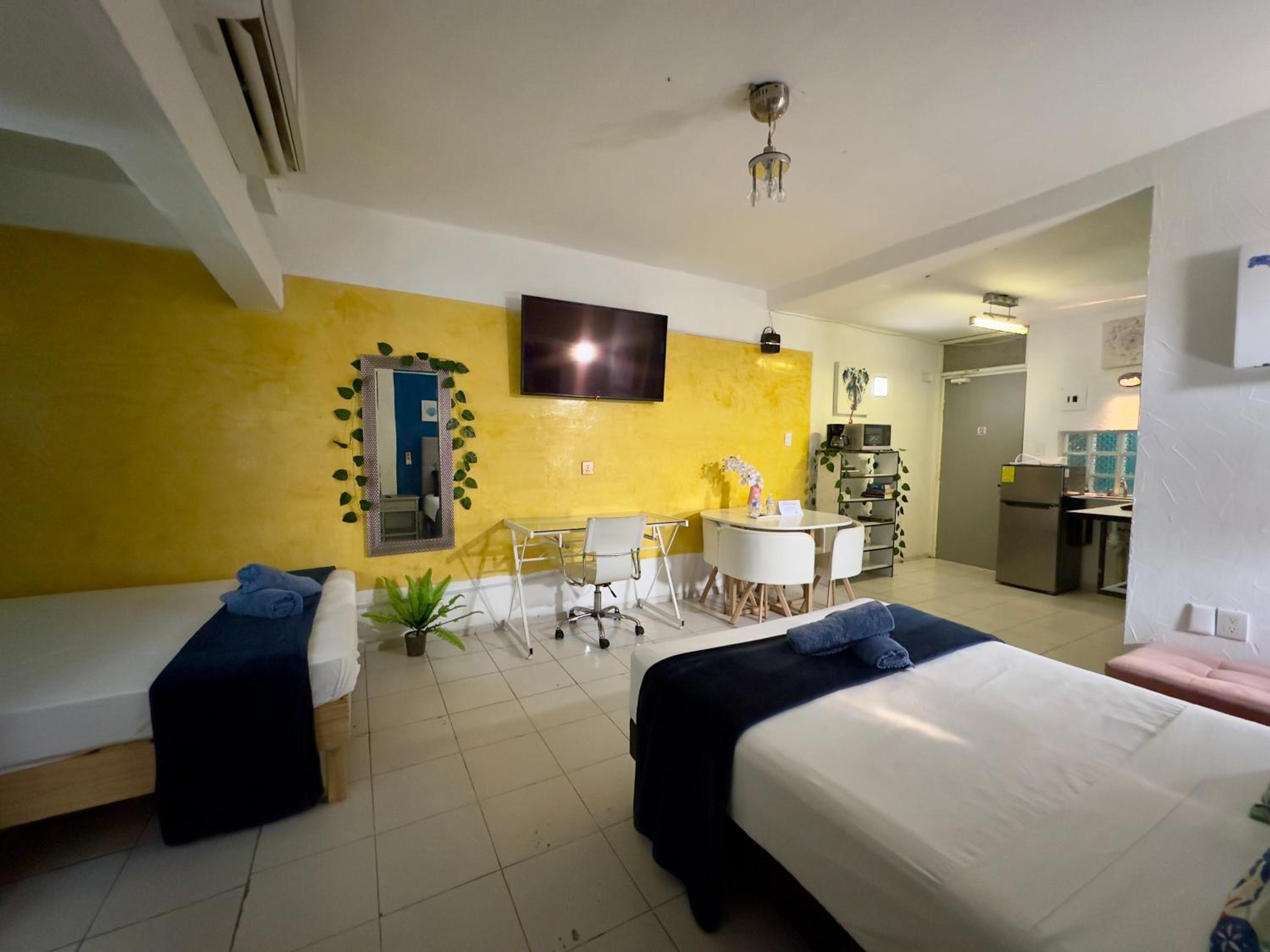 Studio Apartment With Sea View