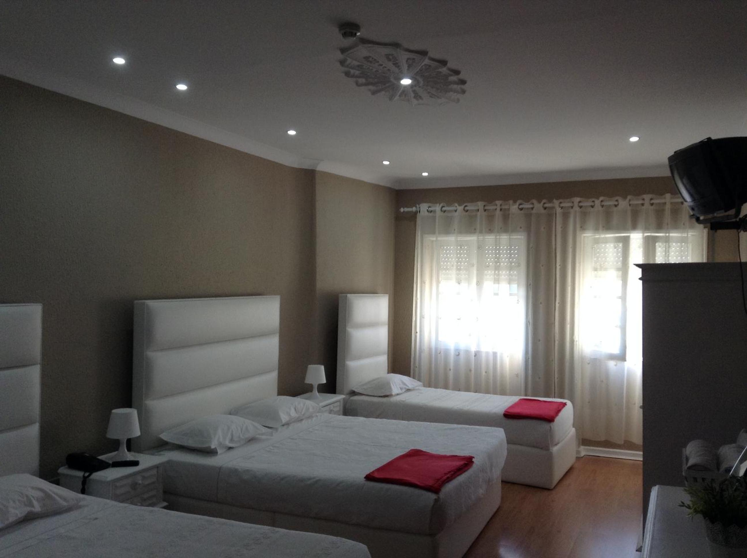 Family Room - Photo 8