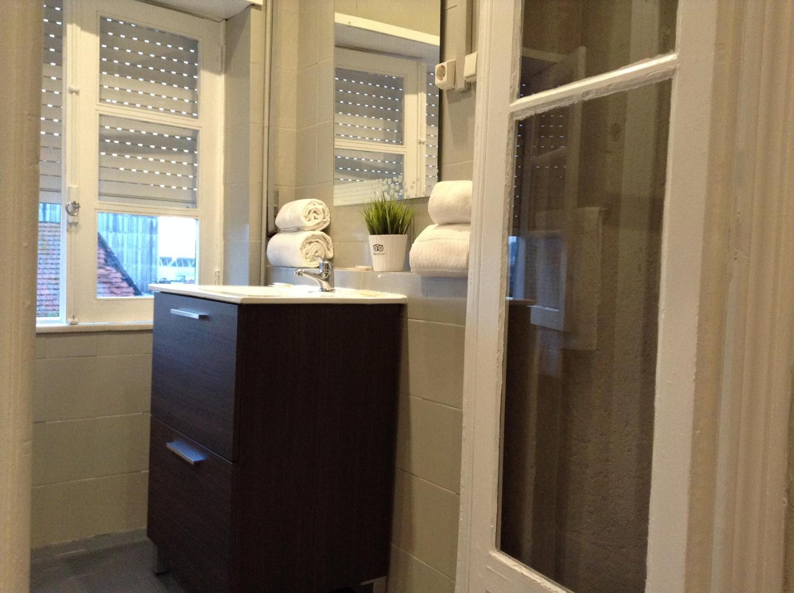 Triple Room - Photo 6