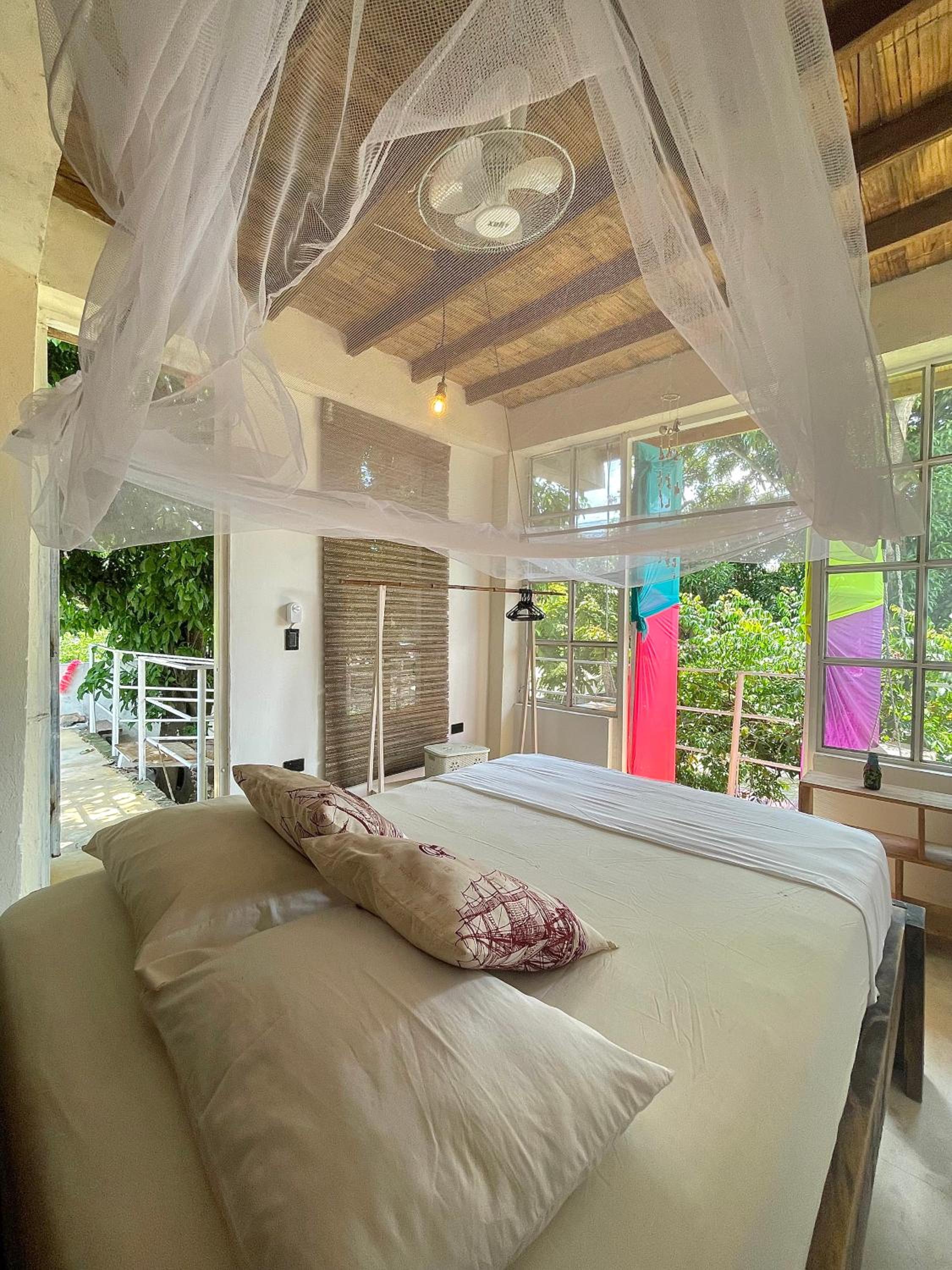 Deluxe Double Room with Balcony photo 1