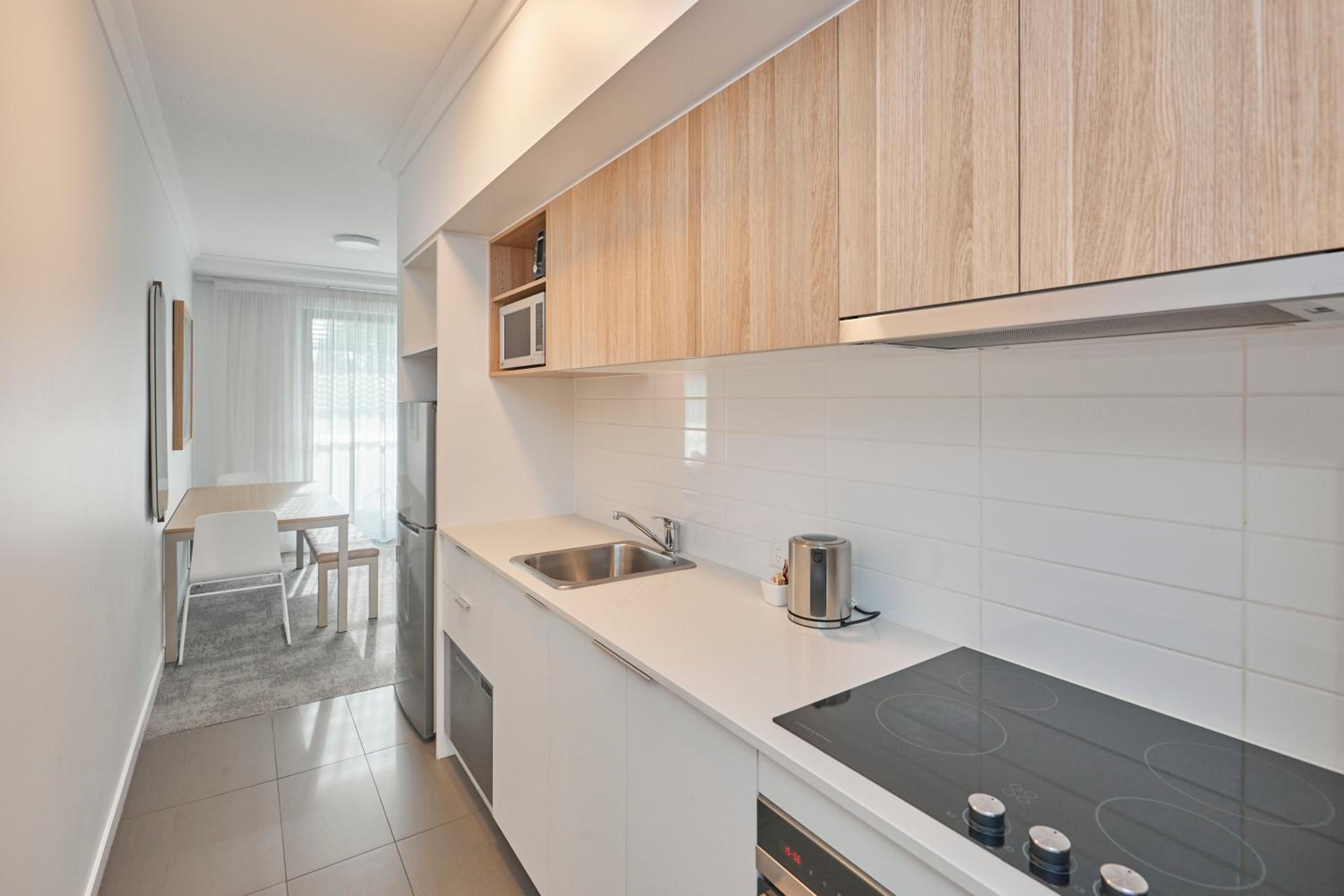 One-Bedroom Apartment thumbnail 5