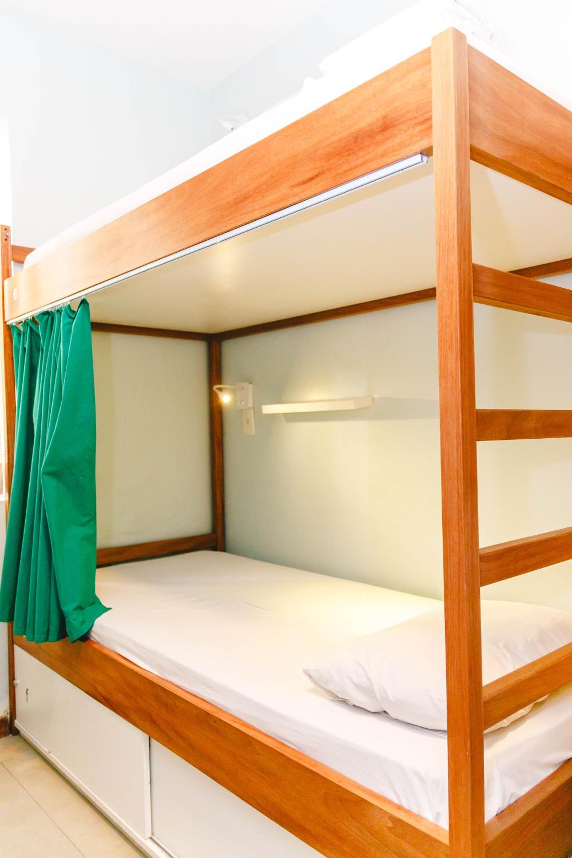 Bed in 8-Bed Mixed Dormitory Room