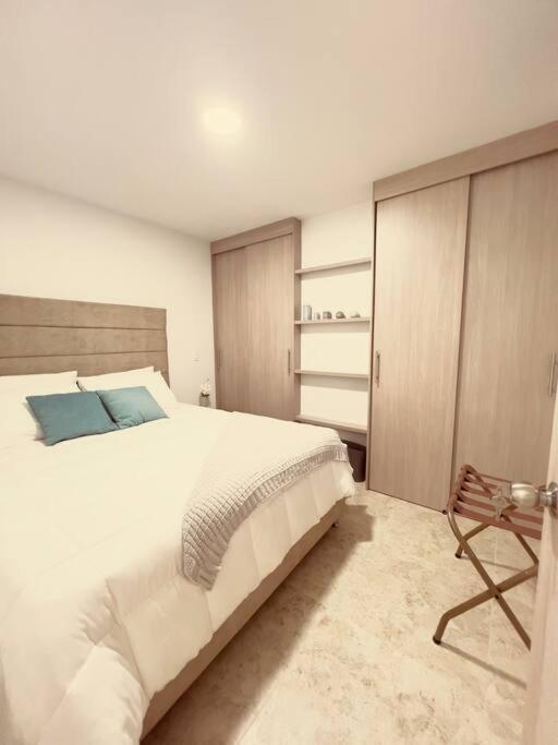 Two-Bedroom Apartment photo 2