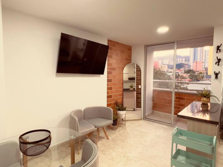 Two-Bedroom Apartment photo 3