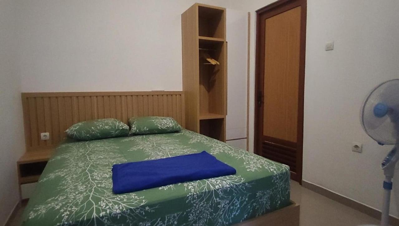 Four-Bedroom House photo 1