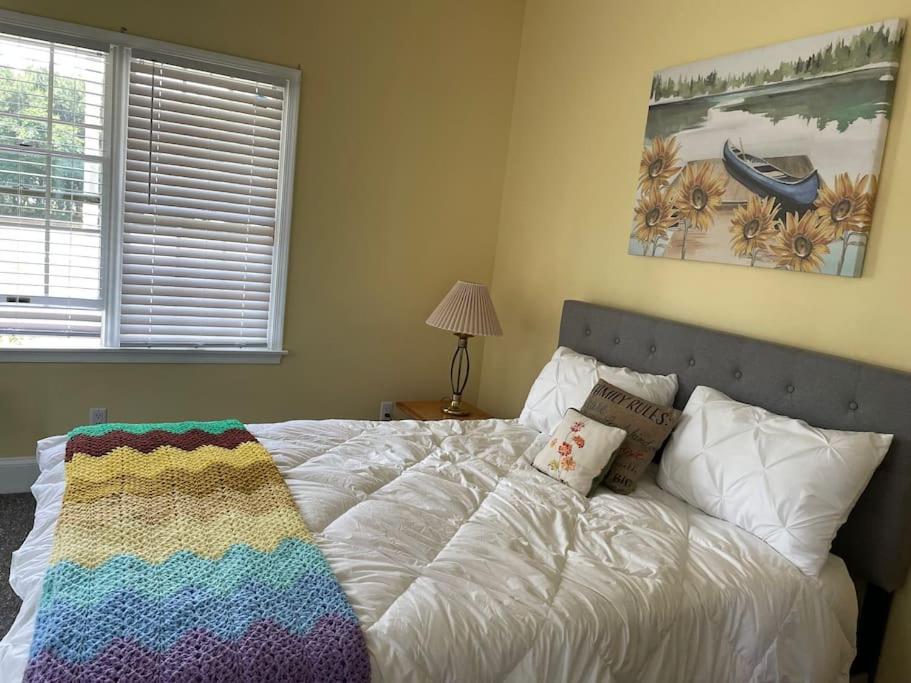 Five-Bedroom House photo 2