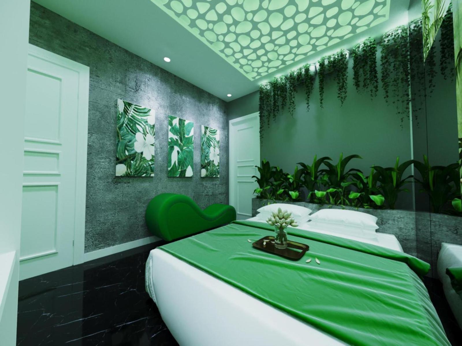 豪华大床房