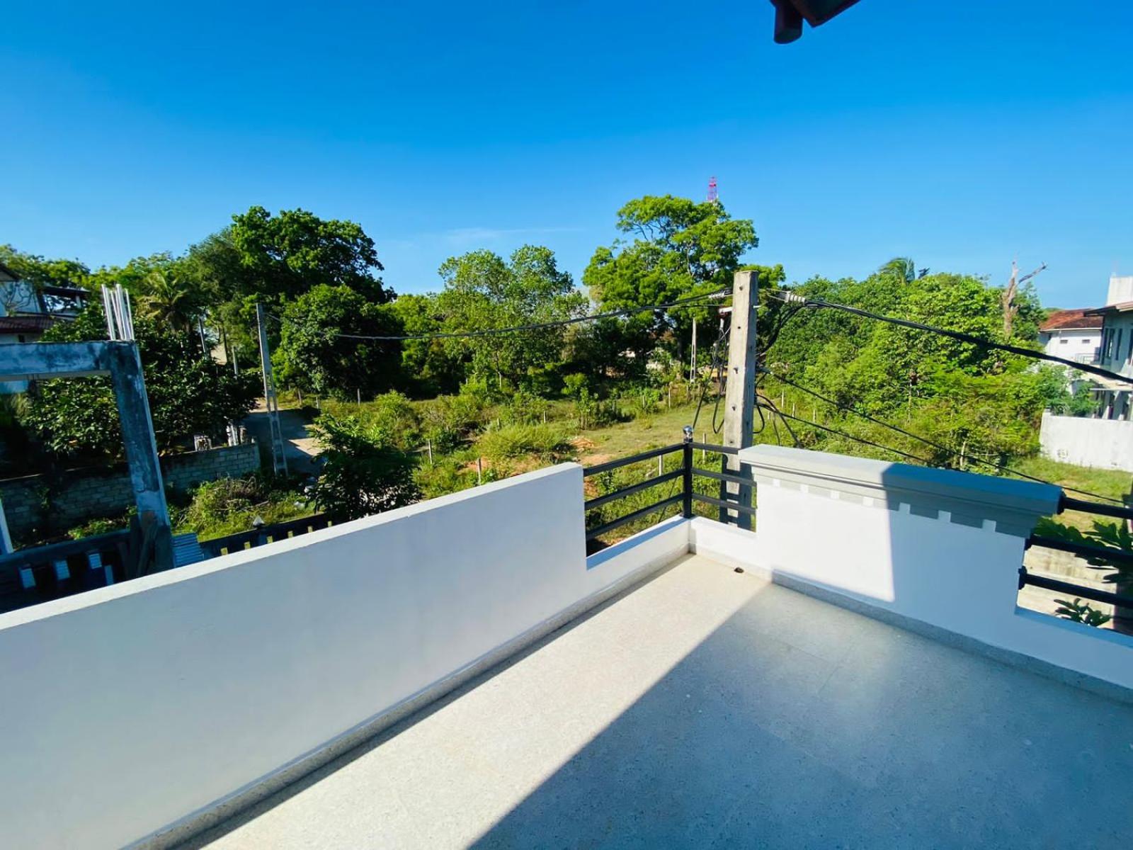 Deluxe Double Room with Balcony photo 2