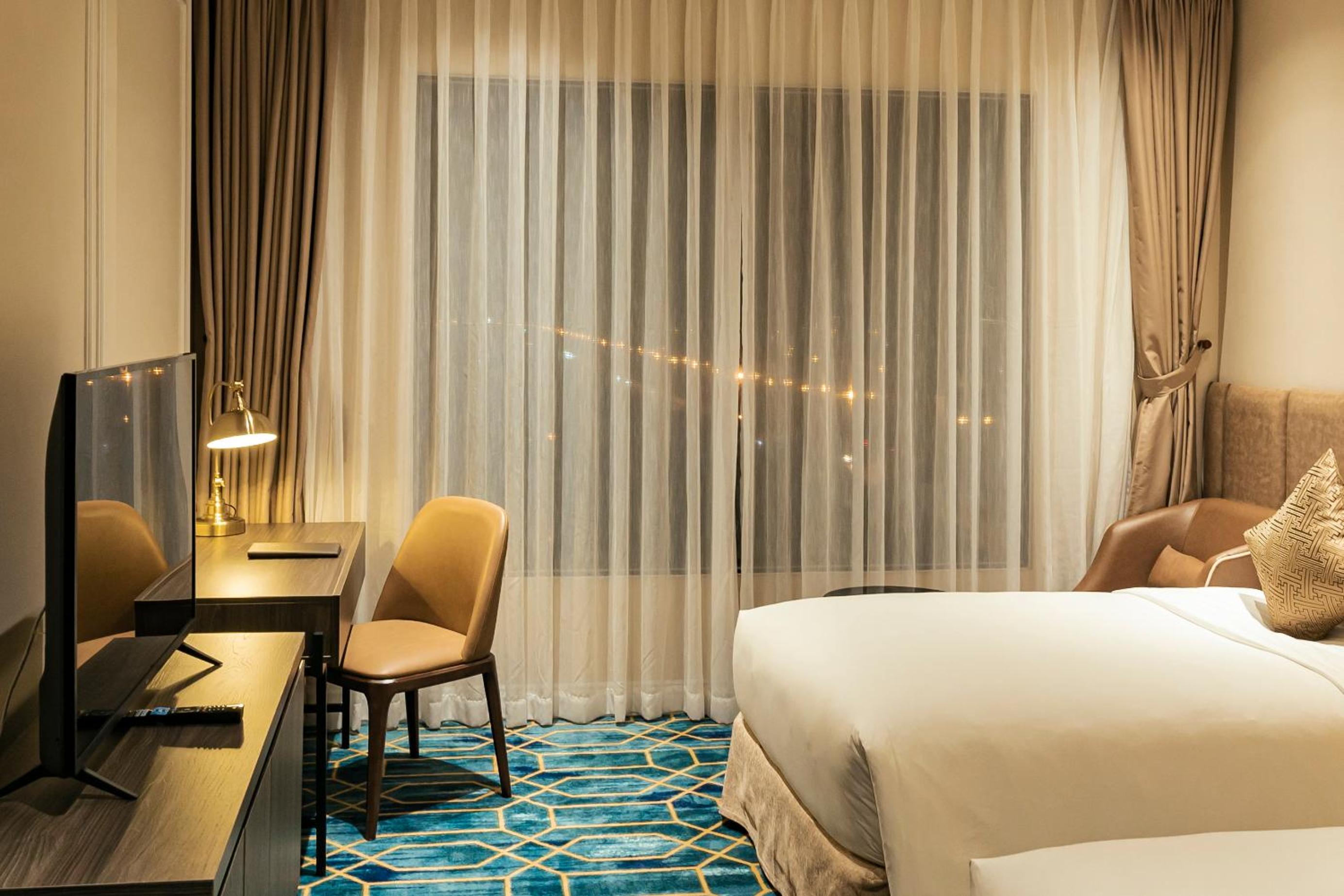 Package Deluxe Room with 30 minutes Spa Treatment