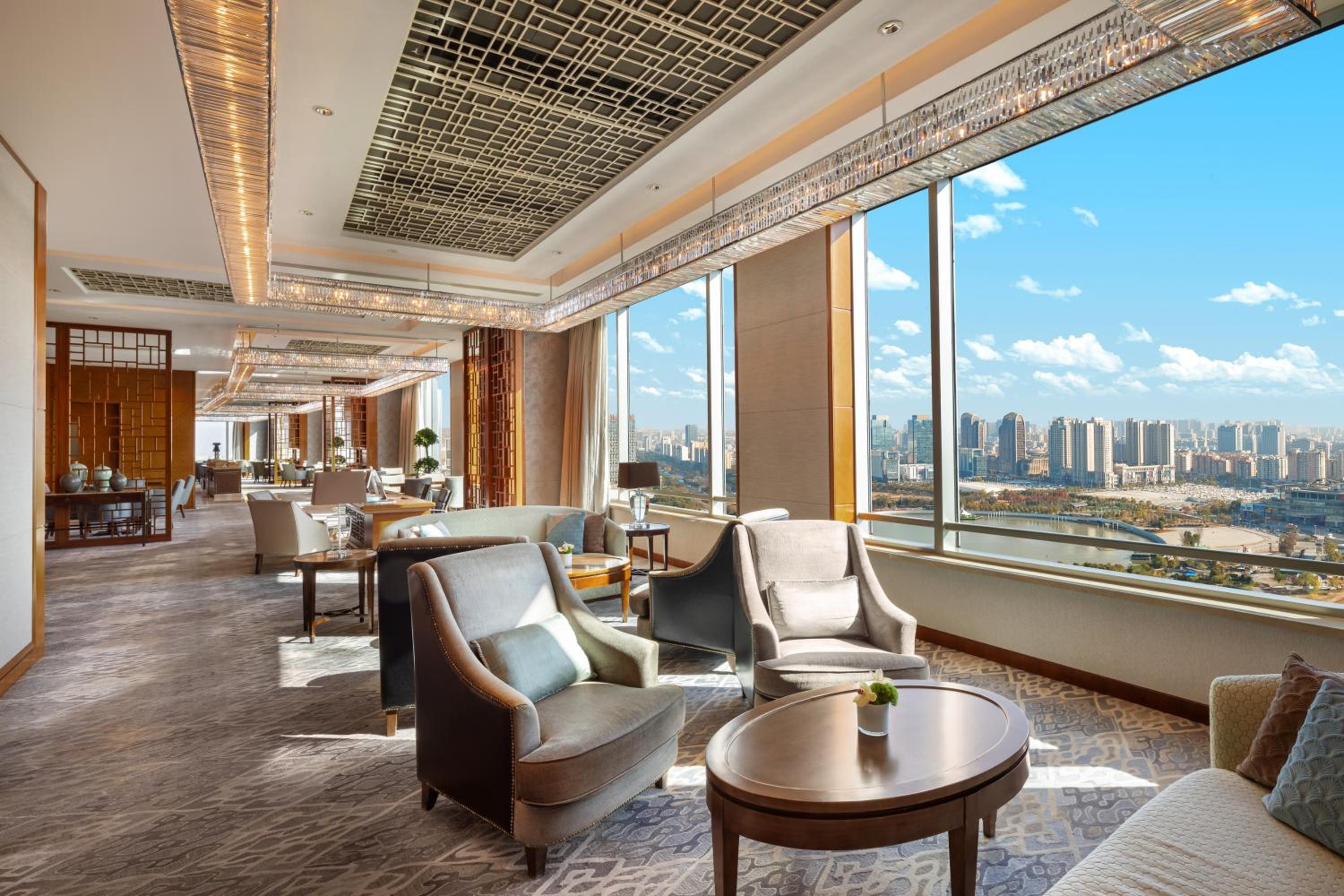Deluxe King or Twin Room including Yangzhou Morning Tea