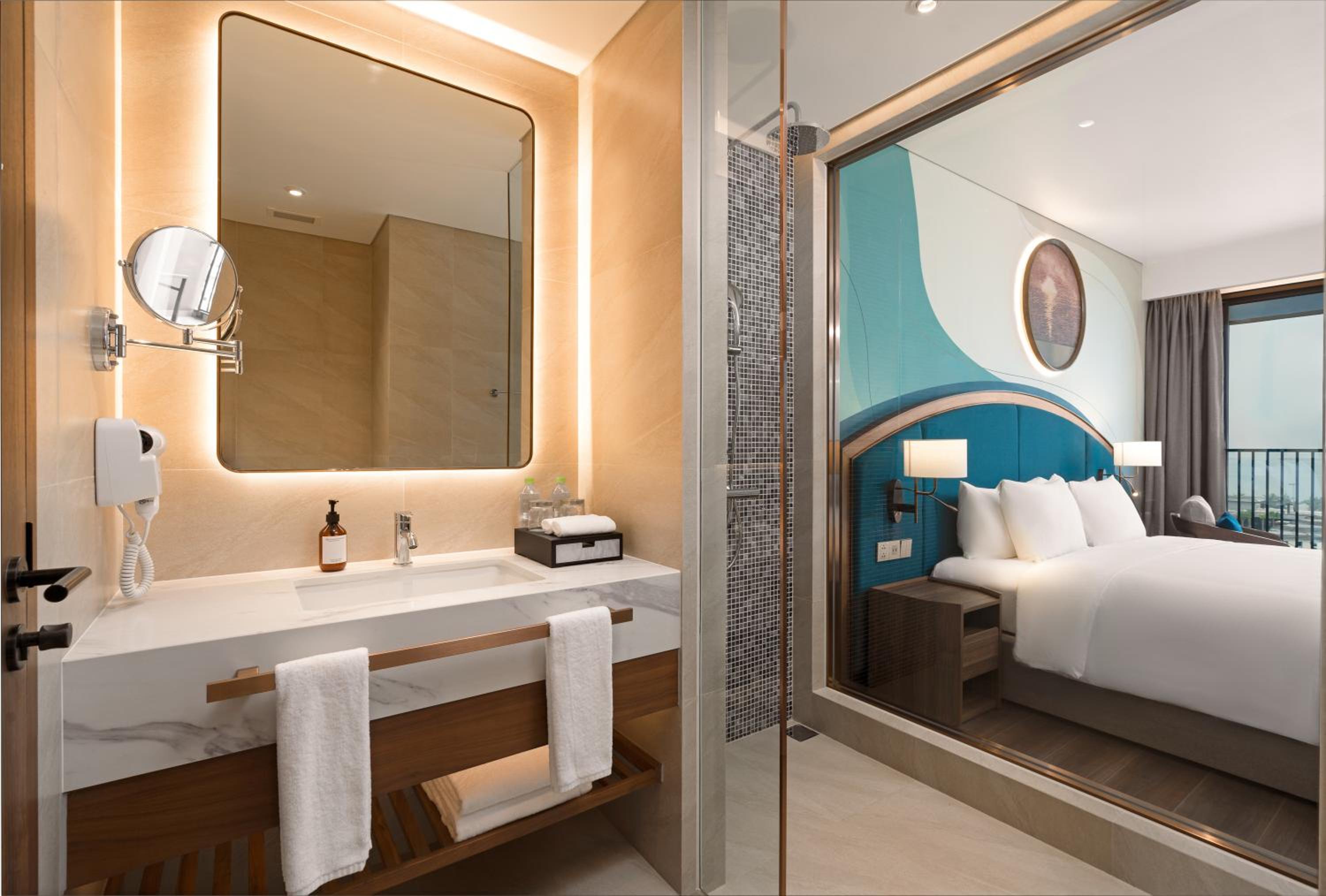 Premium King Sea View - Photo 4
