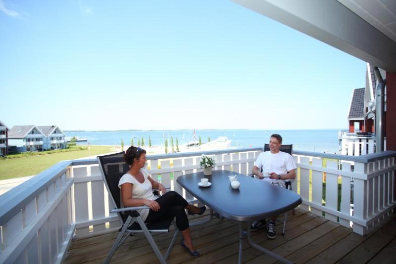 Apartment with Lake View photo 3