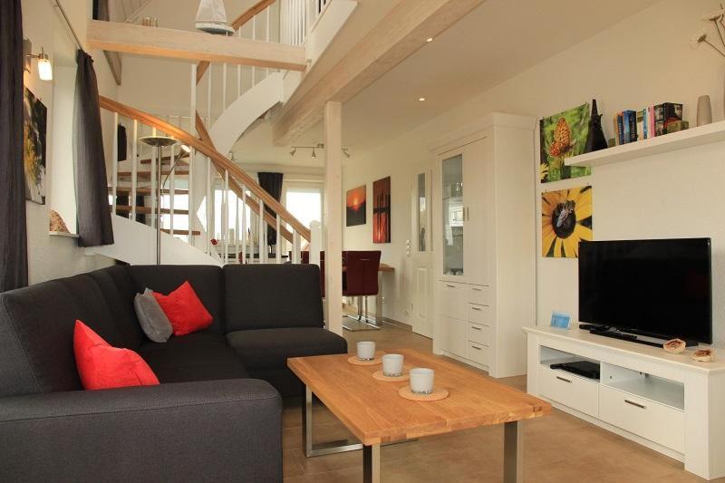 Apartment with Lake View photo 1