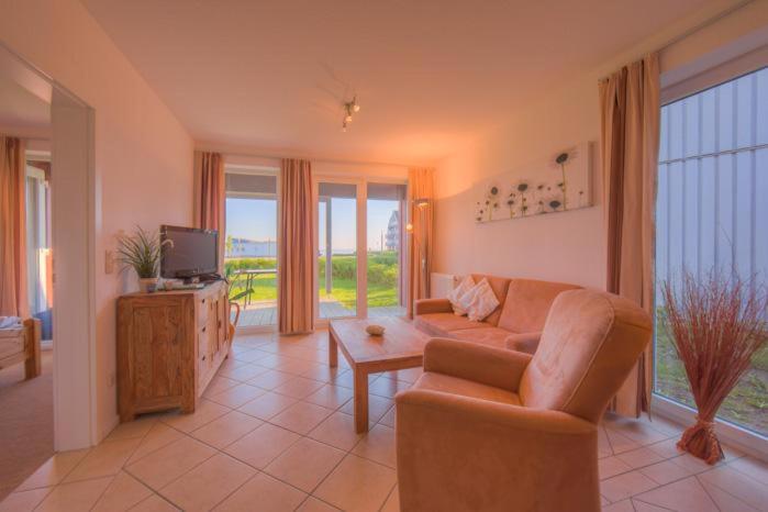 Apartment with Lake View photo 1