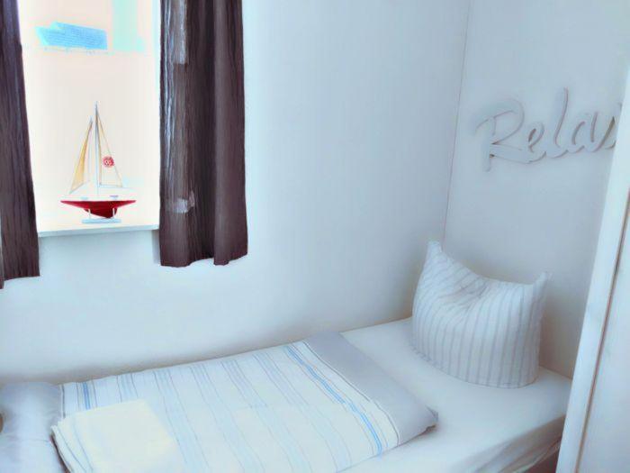 Apartment with Lake View photo 3