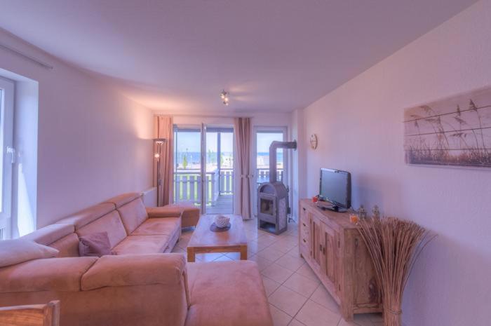 Apartment with Lake View photo 1