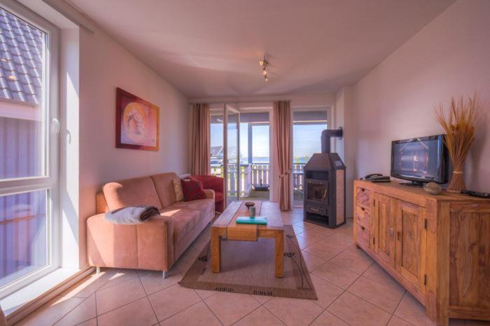 Apartment with Lake View photo 1