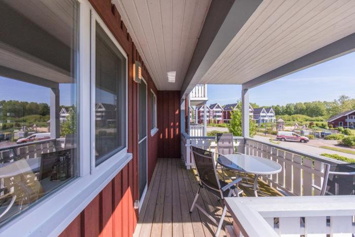 Apartment with Lake View photo 2