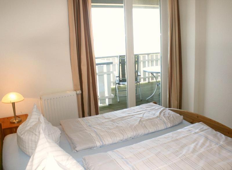 Apartment with Lake View photo 2