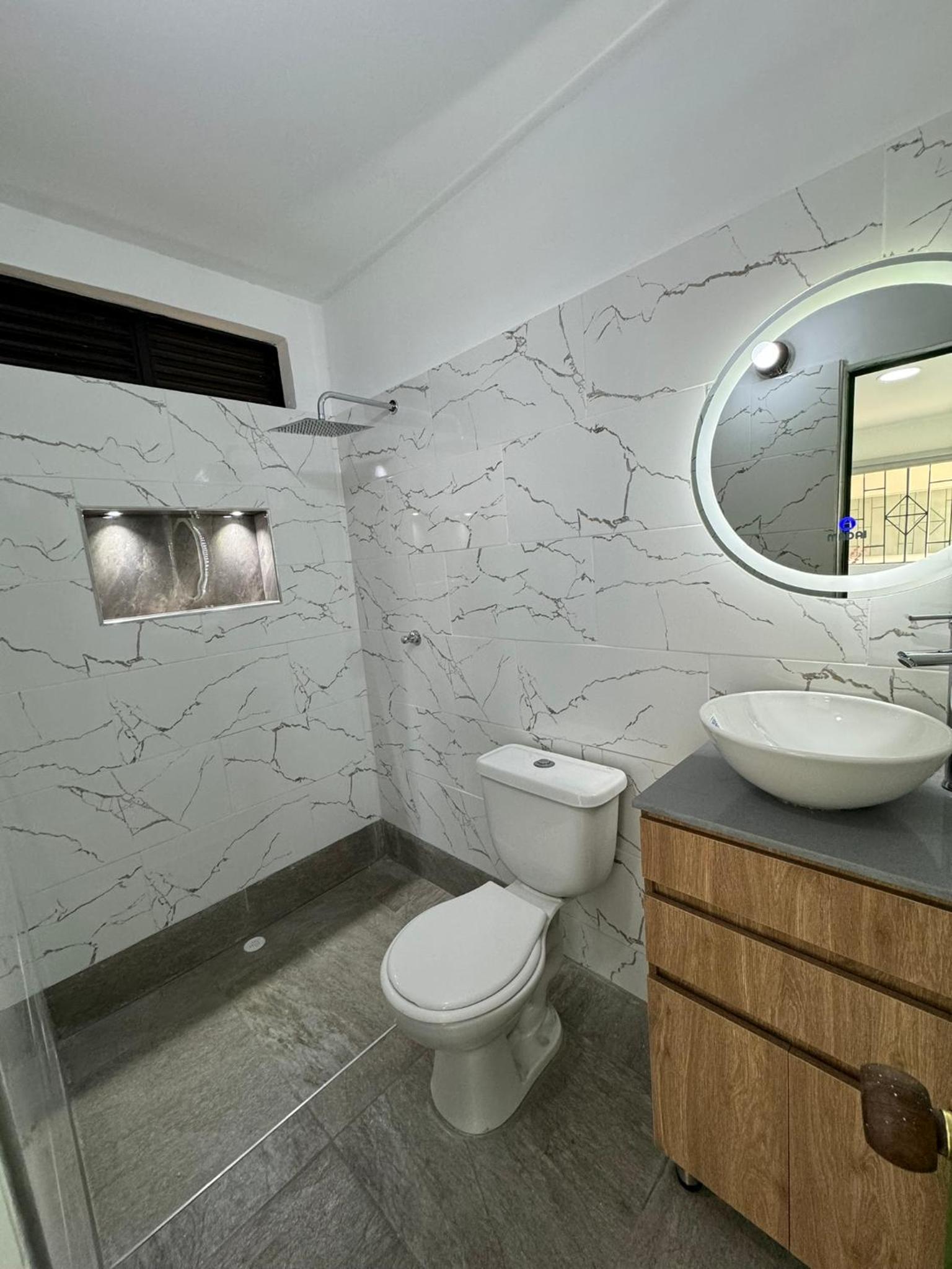 Deluxe King Room photo 3