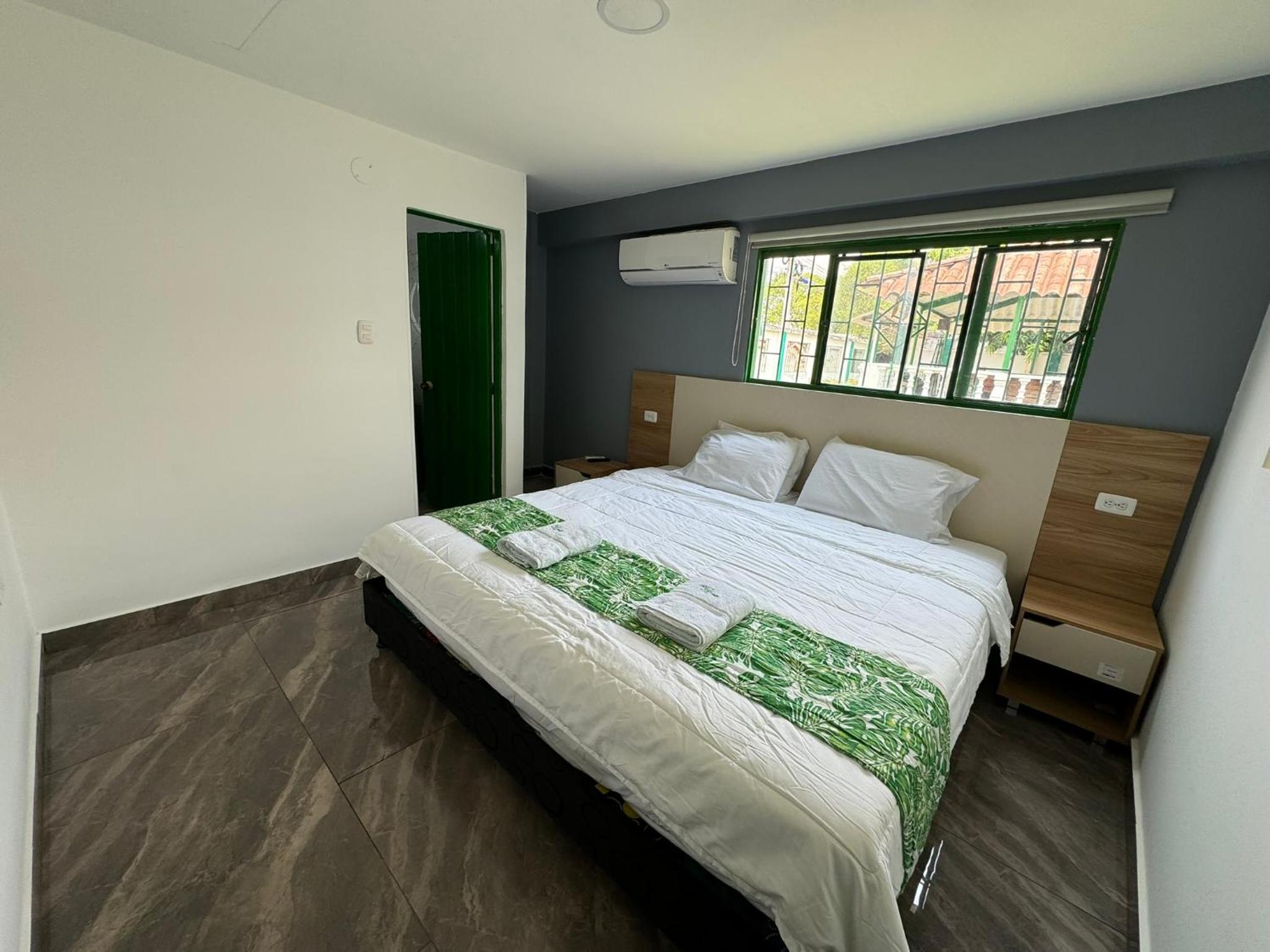 Deluxe King Room photo 2