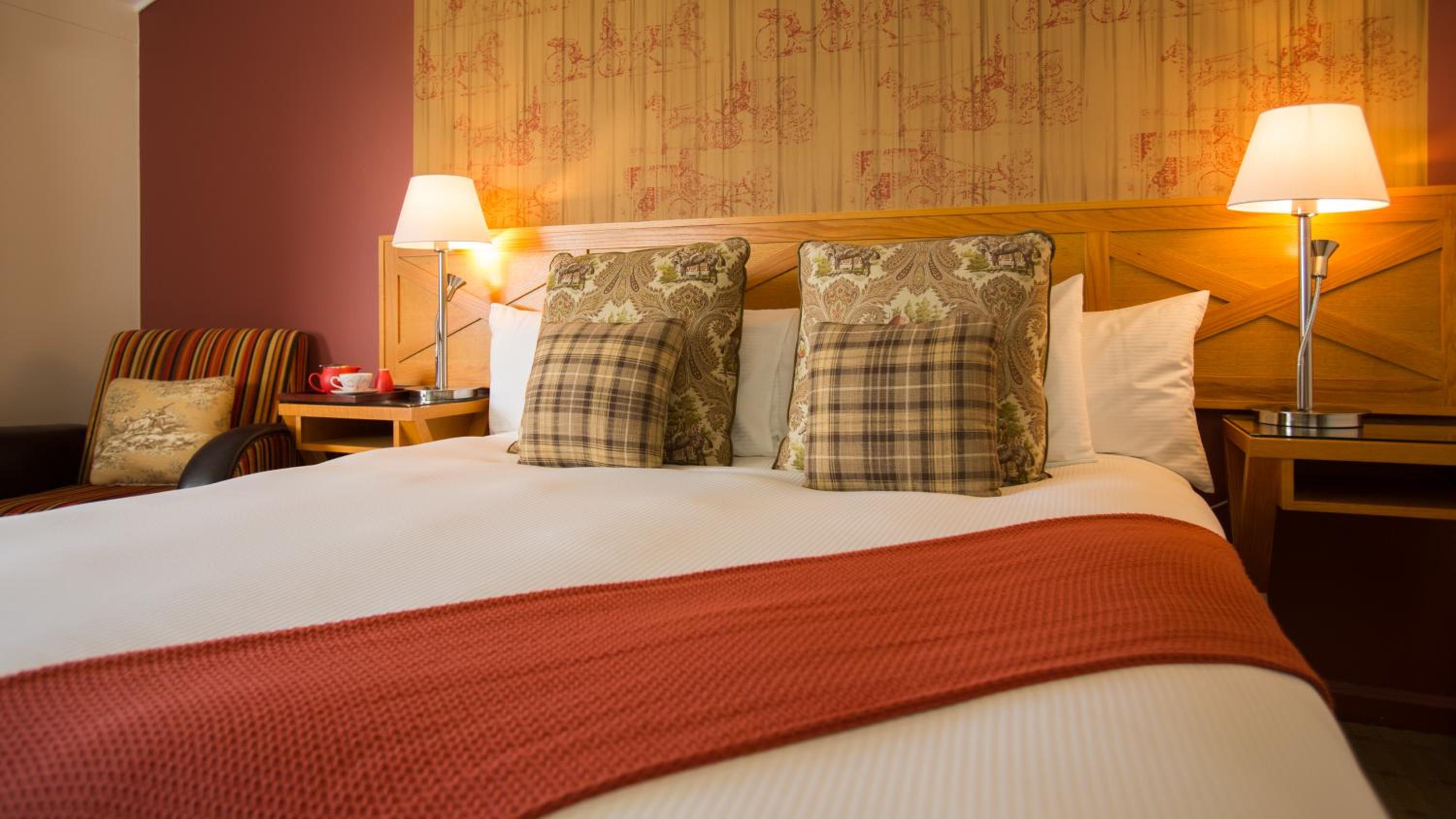 Superior King Room - Photo 10