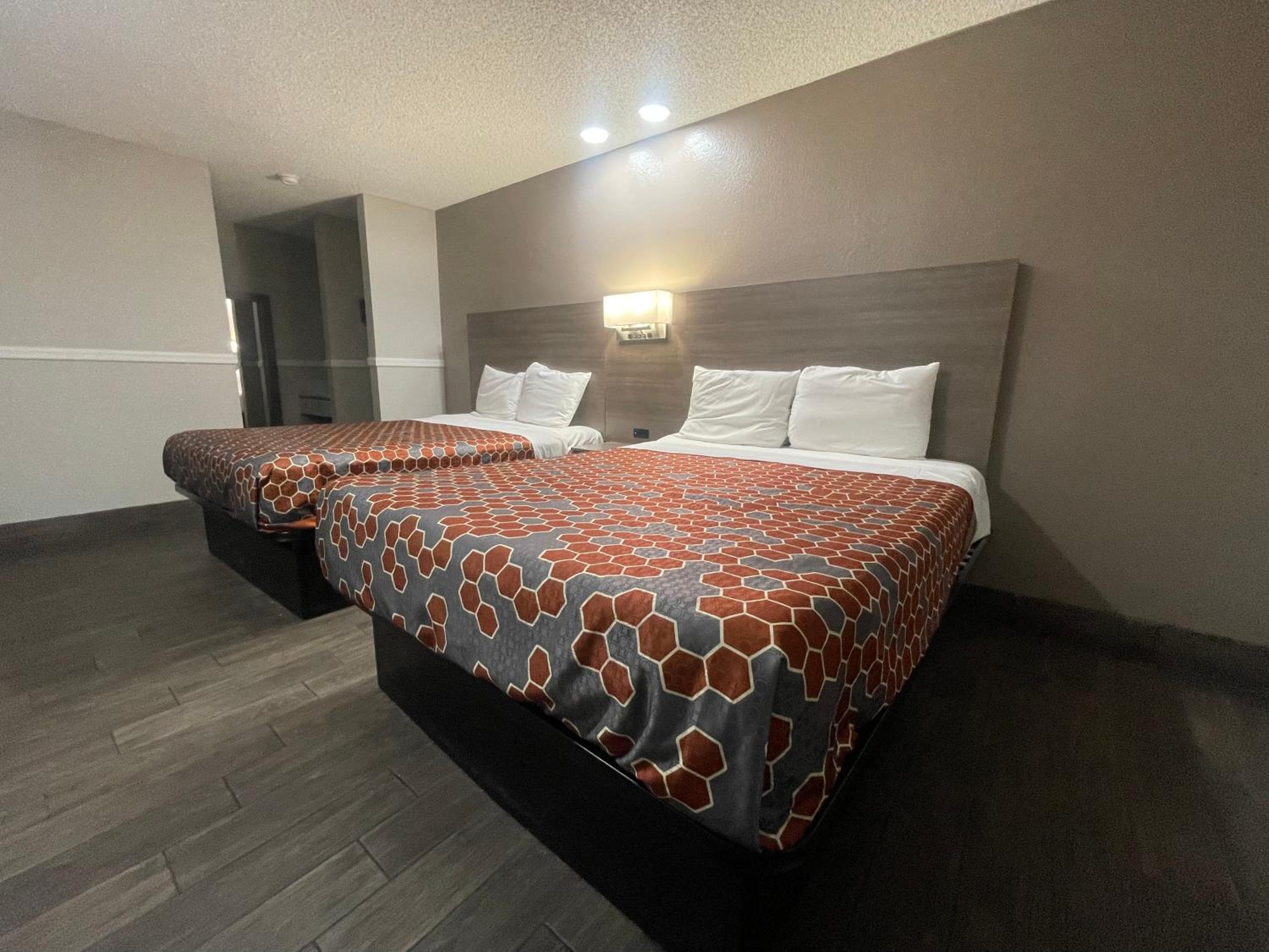 Queen Room