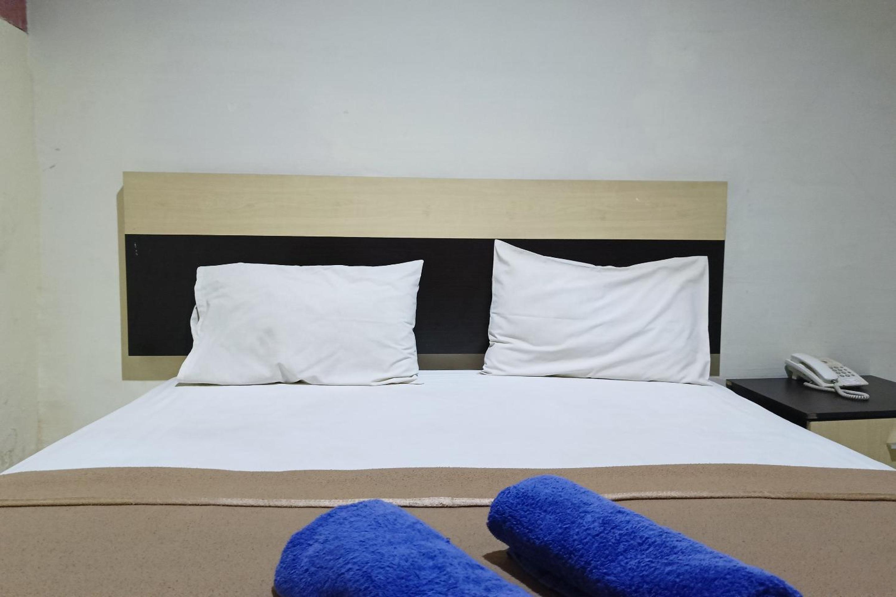 Standard Double Room photo 3