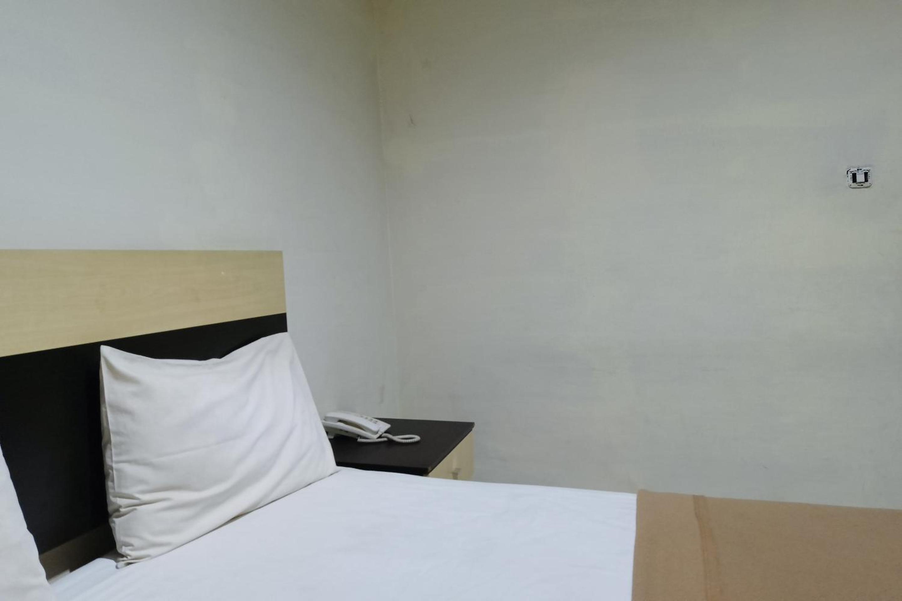 Standard Double Room photo 2