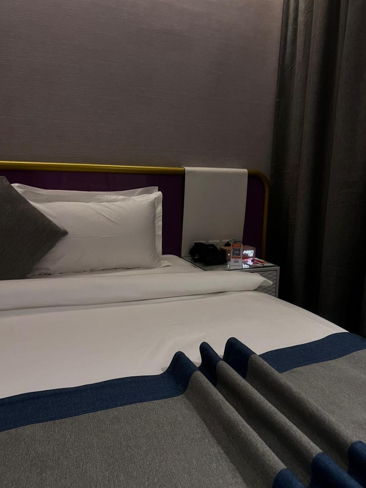Small Double Room photo 1