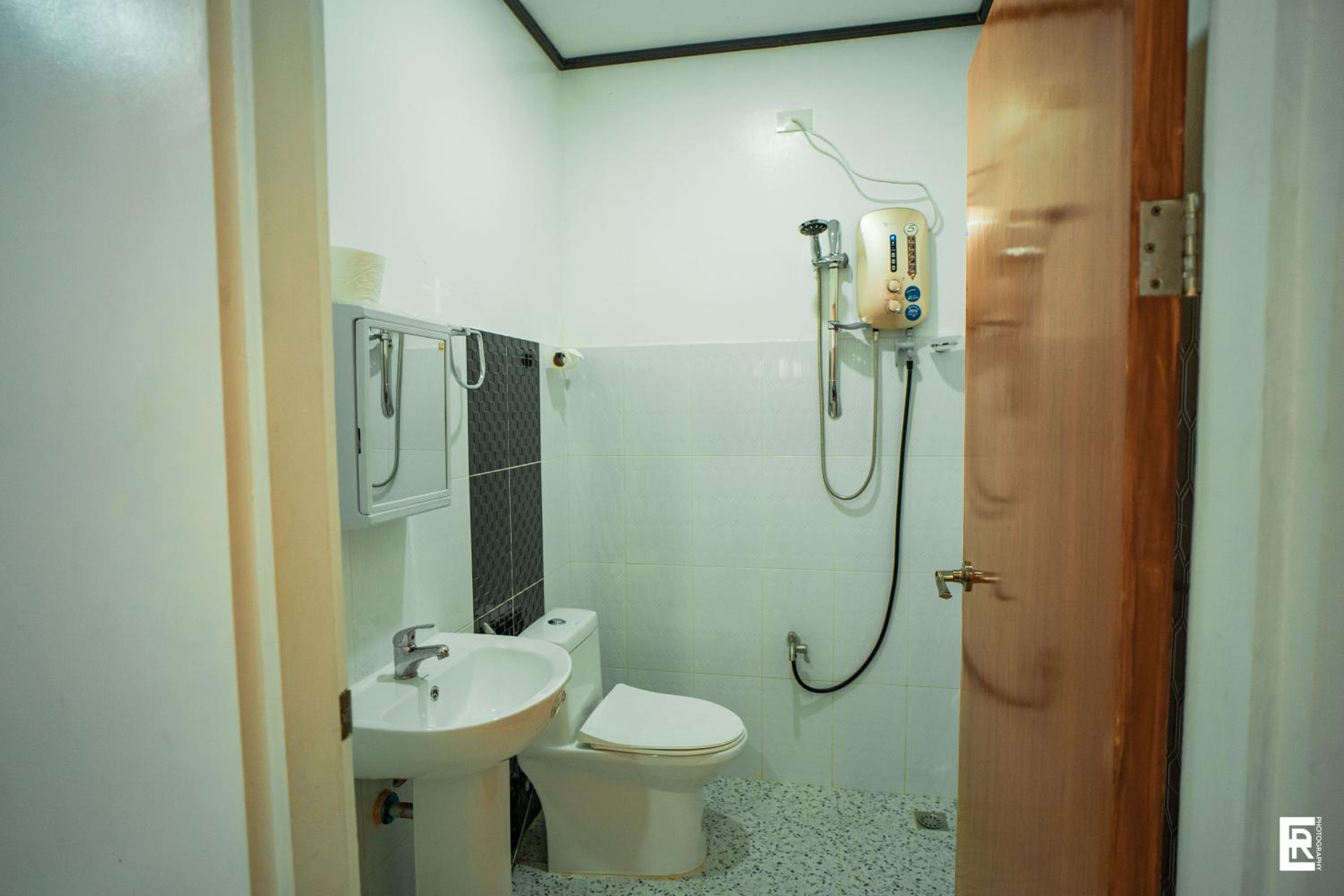 Triple Room - Disability Access - Photo 7