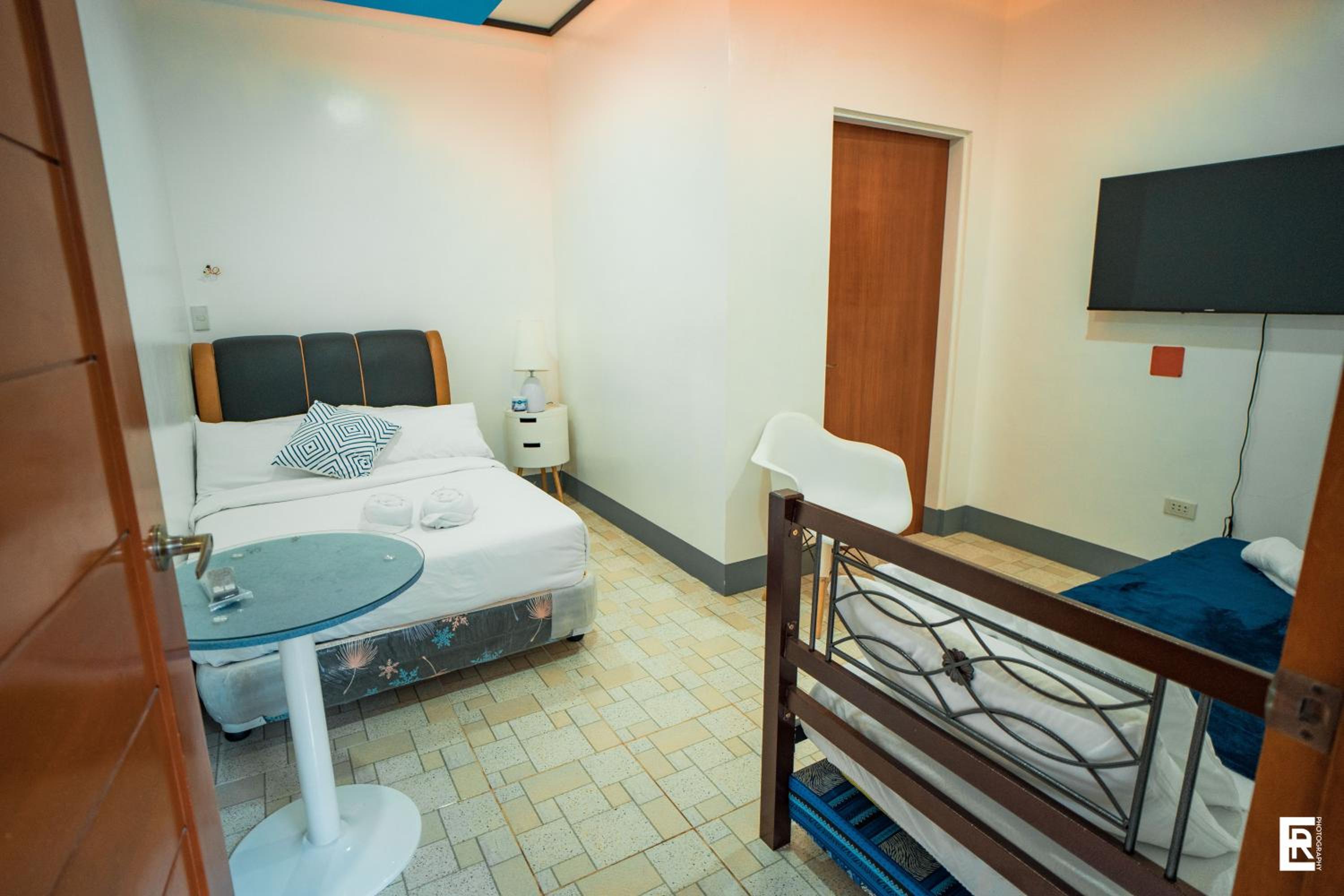 Triple Room - Disability Access - Photo 6