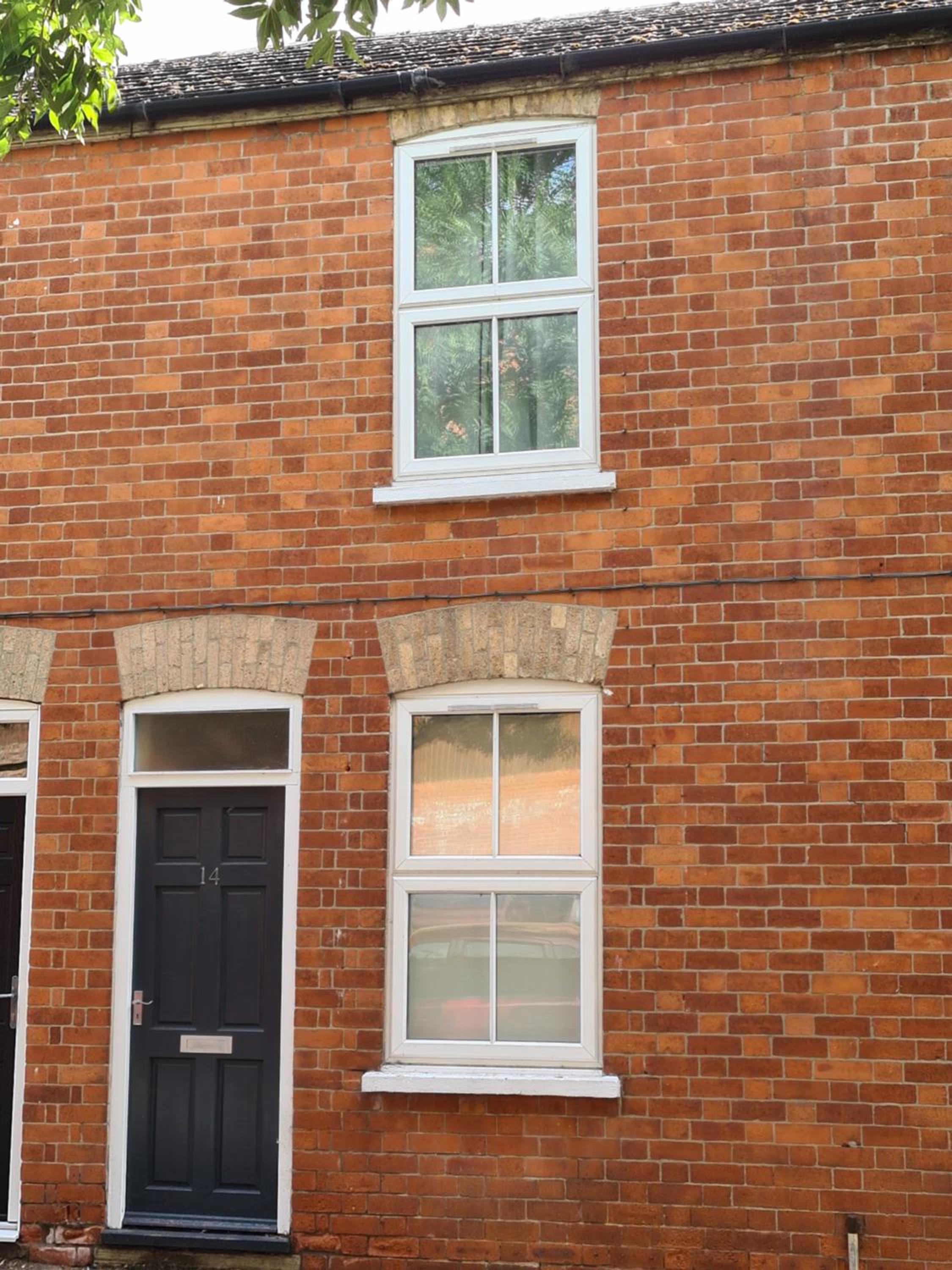 Two-Bedroom House photo 3