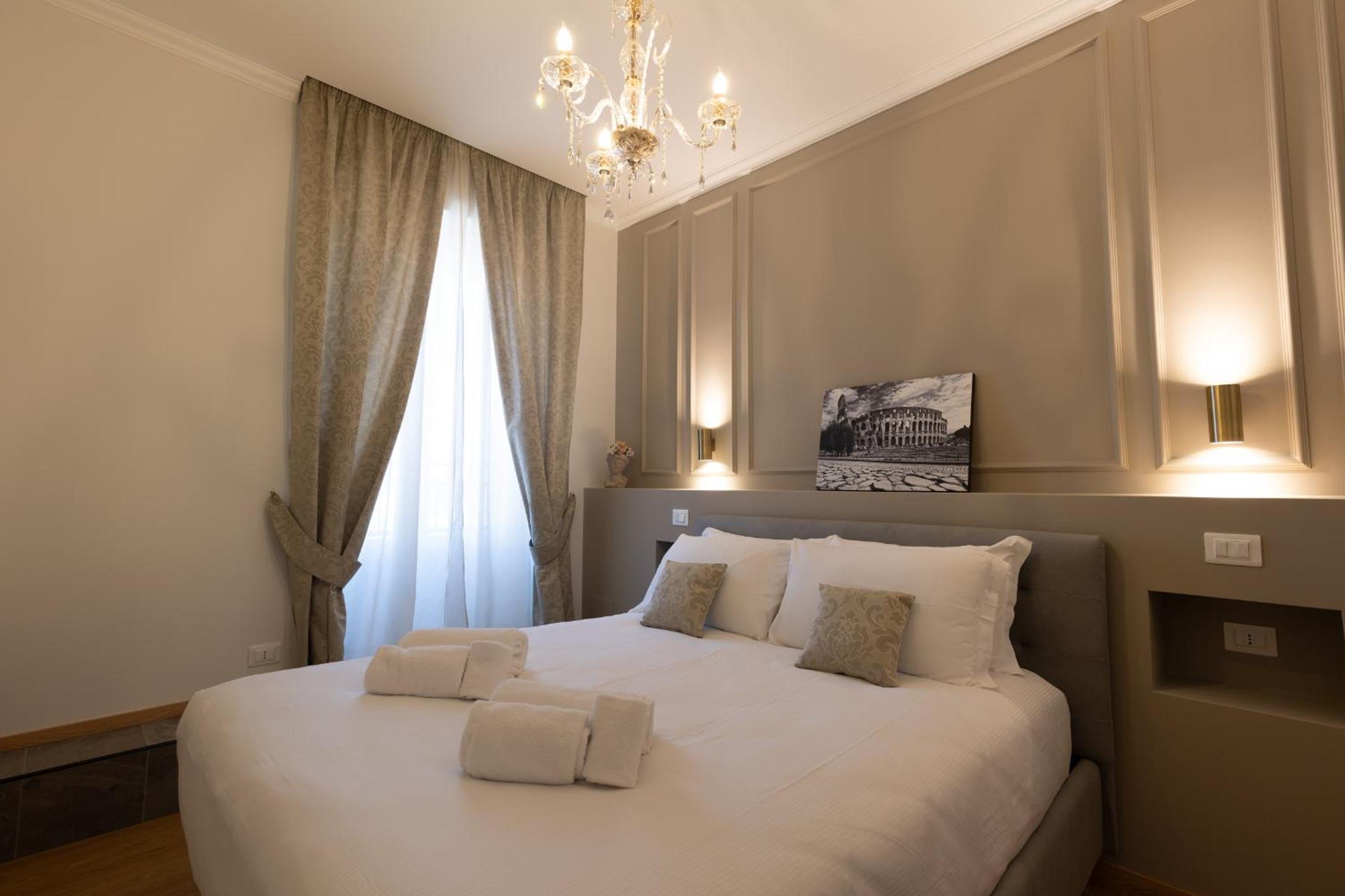 Superior King Room photo 1