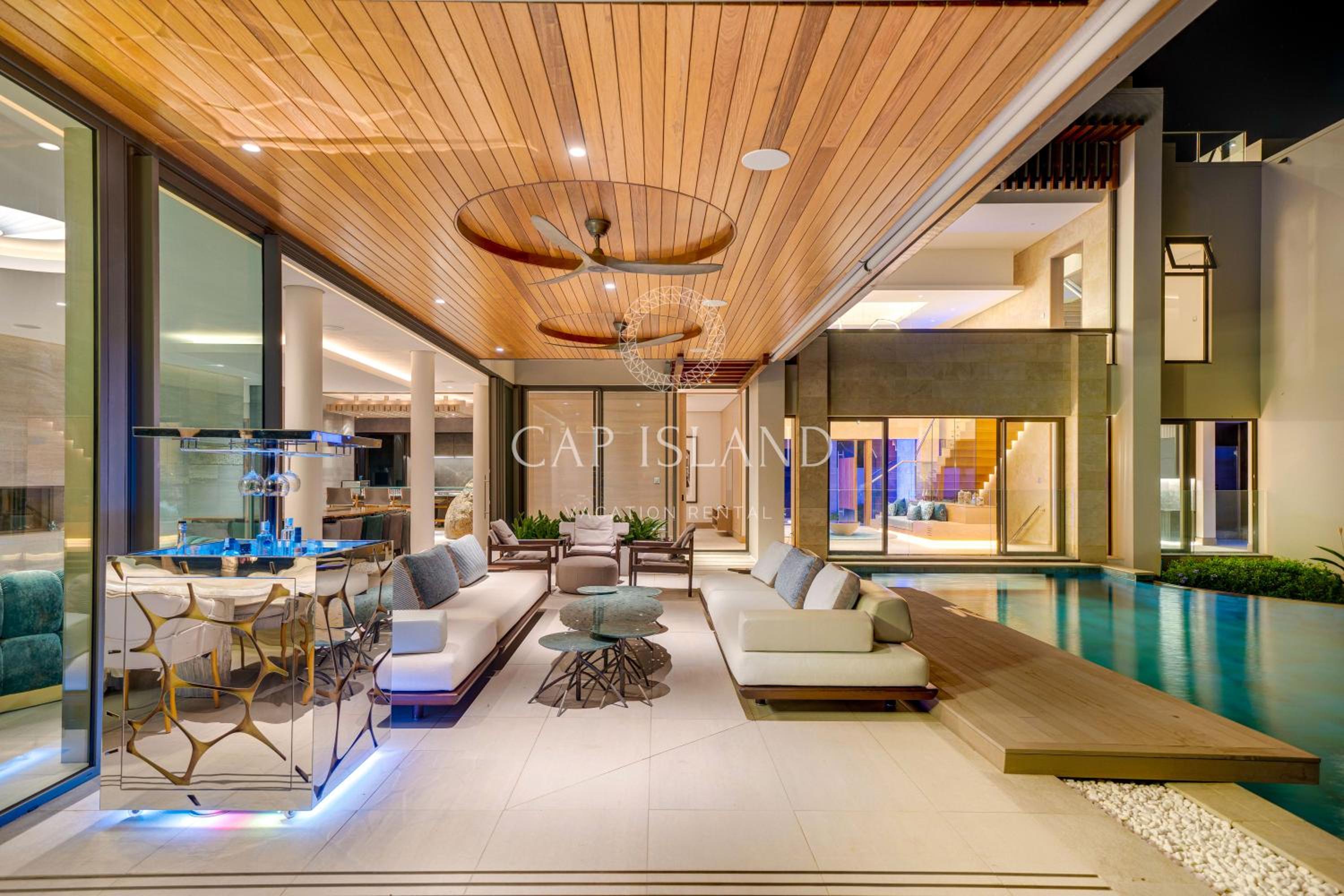 Deluxe Villa