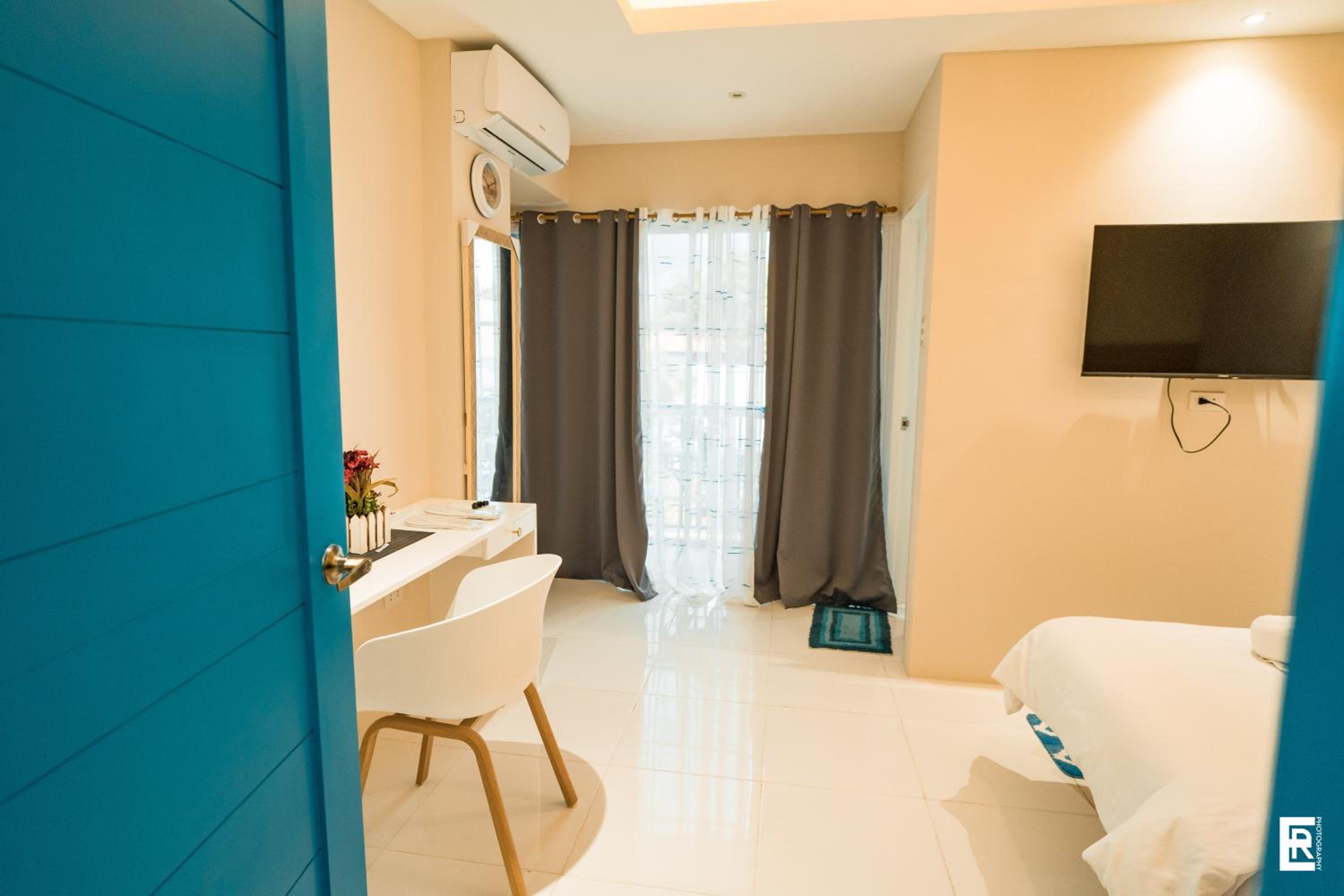 Standard Queen Room - Photo 18