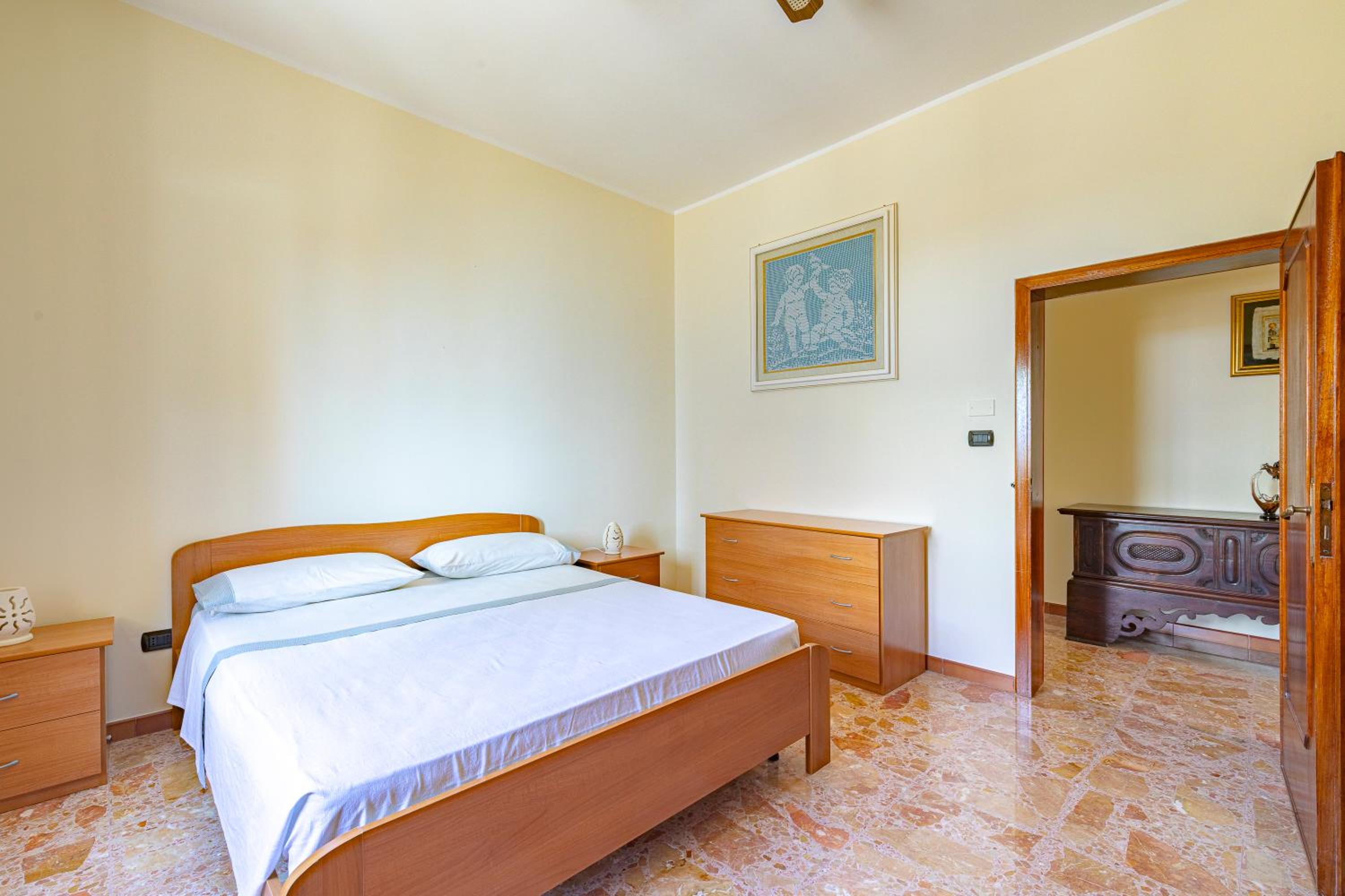 Four-Bedroom Holiday Home photo 1