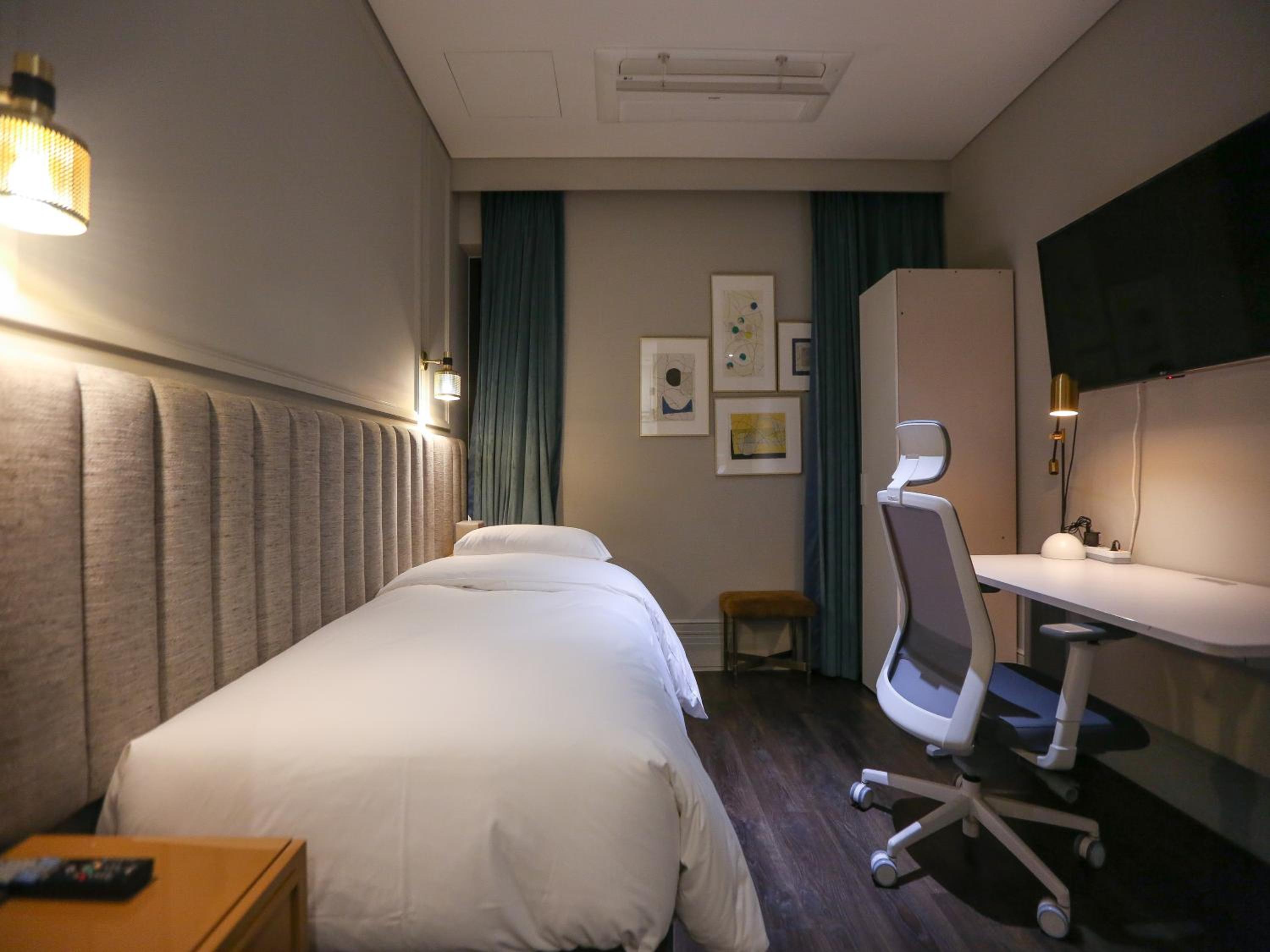 Single Room photo 1