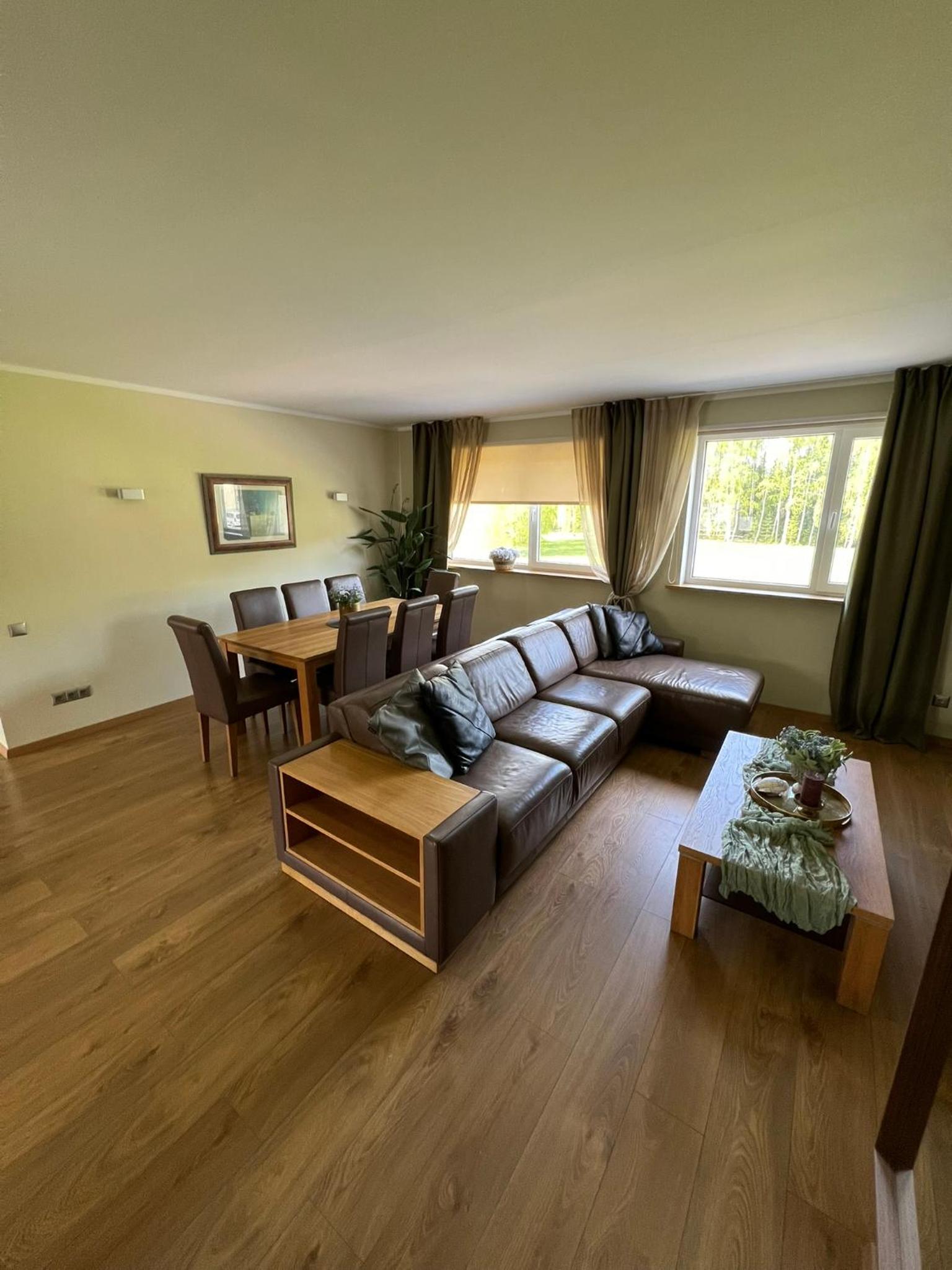 Deluxe Two-Bedroom Apartment with Garden View photo 1