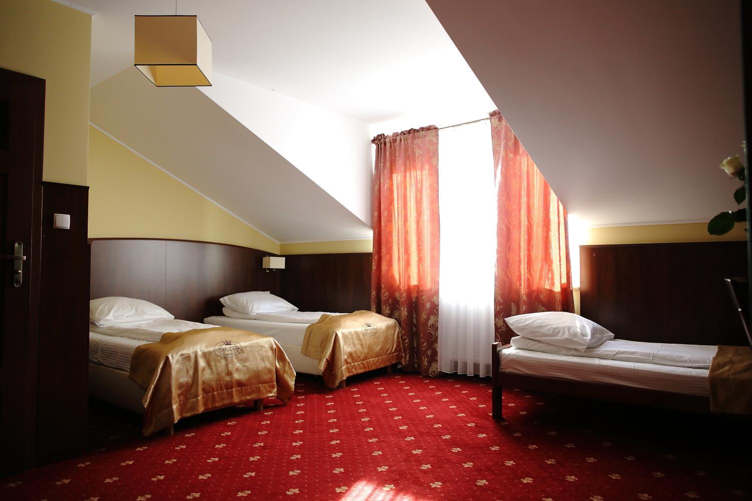 Triple Room with Bathroom photo 1